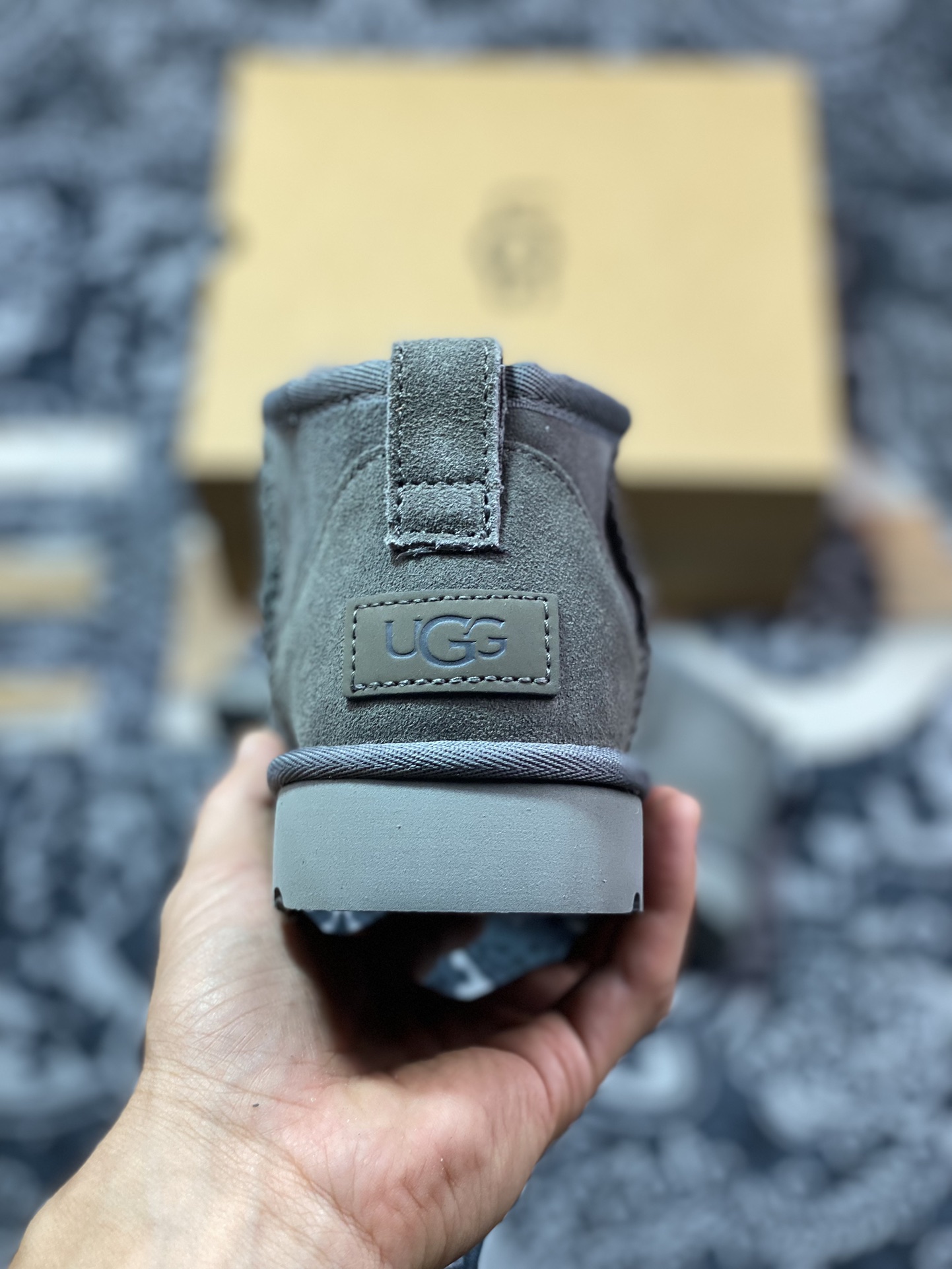 UGG Ultra Mini 冬季女士雪地靴 1116109