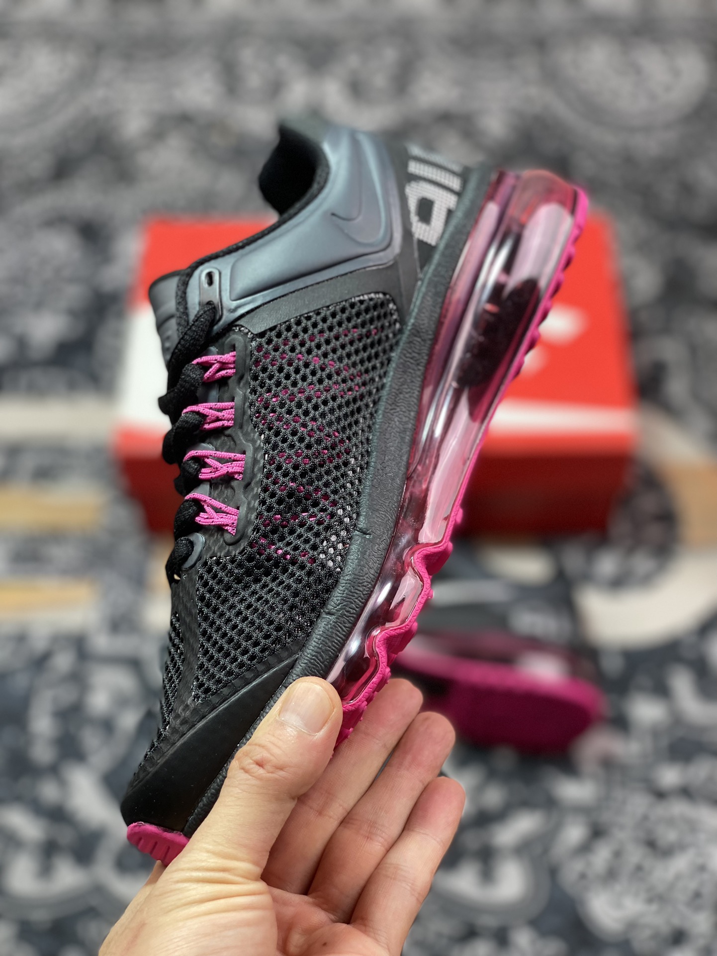 耐克Nike Air Max 2013”Pink Fusion”2013大气垫系列低帮慢跑鞋“网织黑银玫粉”555753-001