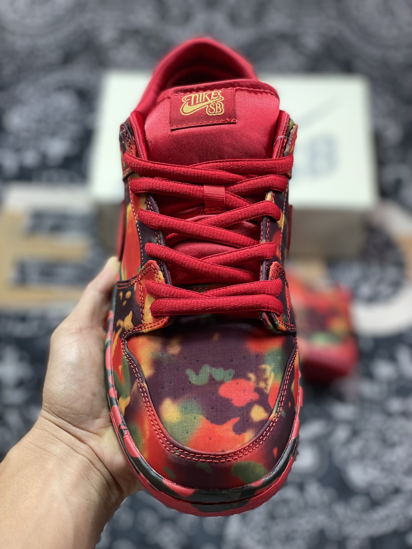 The Wizard of Oz x NK SB Dunk Low 联名绿野仙踪红色花卉撕撕乐 FZ1291-600