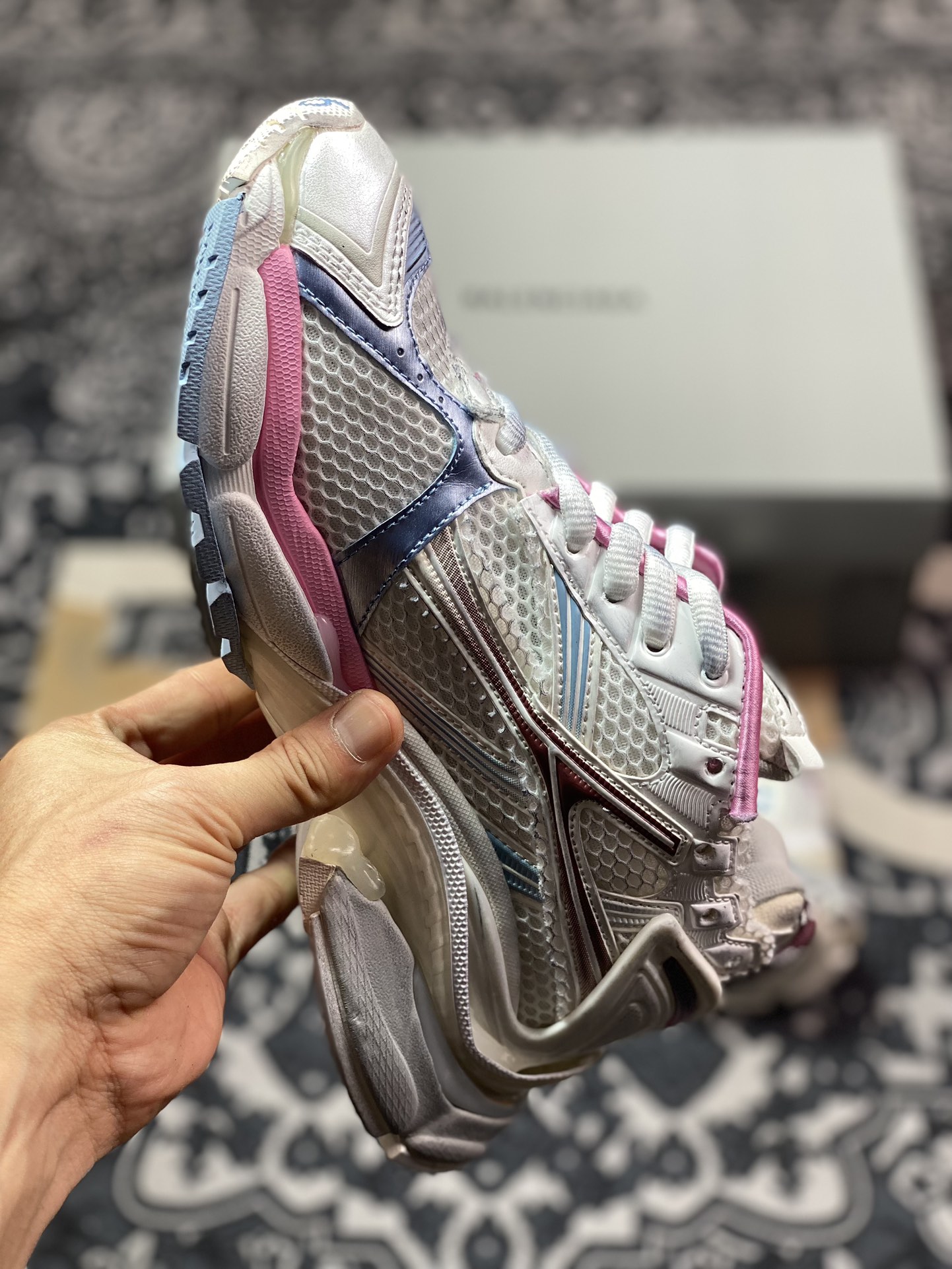 巴黎世家BALENCIAGA Runner Sneaker 2.0慢跑系列低帮复古野跑潮流姥爹风百搭休闲运动慢跑鞋 772767 WRUNG 3120