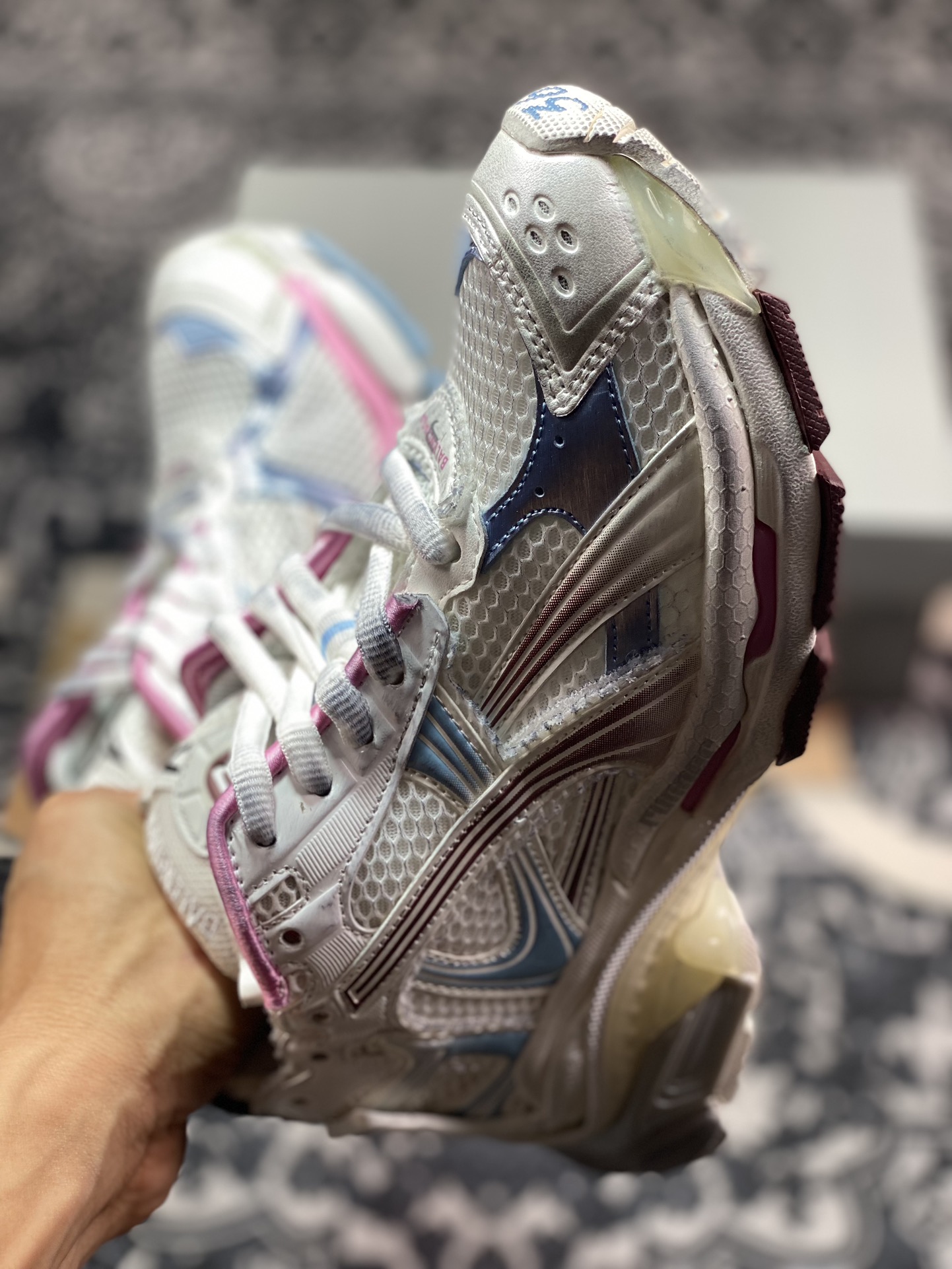 巴黎世家BALENCIAGA Runner Sneaker 2.0慢跑系列低帮复古野跑潮流姥爹风百搭休闲运动慢跑鞋 772767 WRUNG 3120