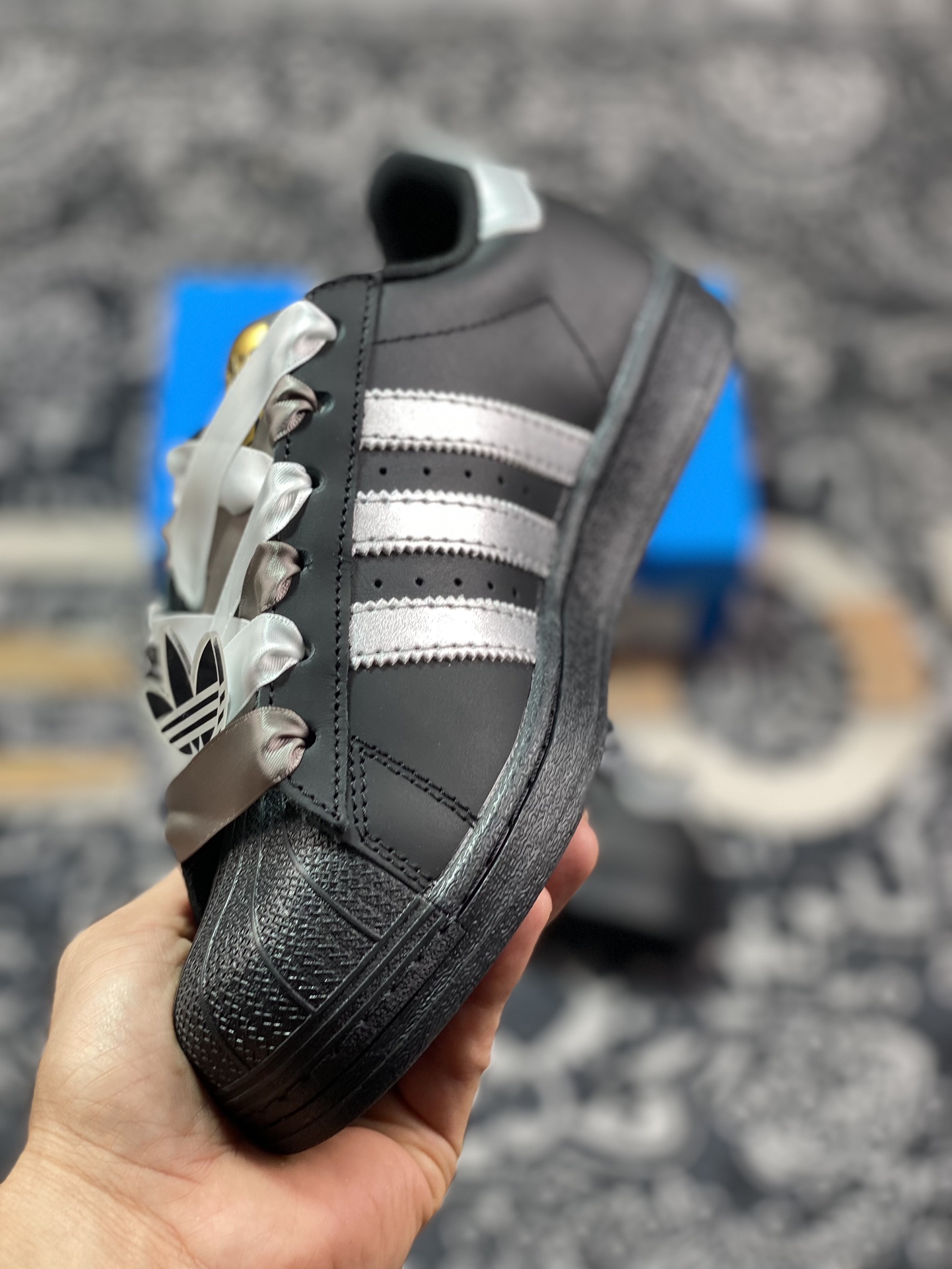 Adidas Originals Superstar ”Black Sliver”经典贝壳头系列低帮百搭休闲运动板鞋 黑银漫游蜘蛛 EG4959