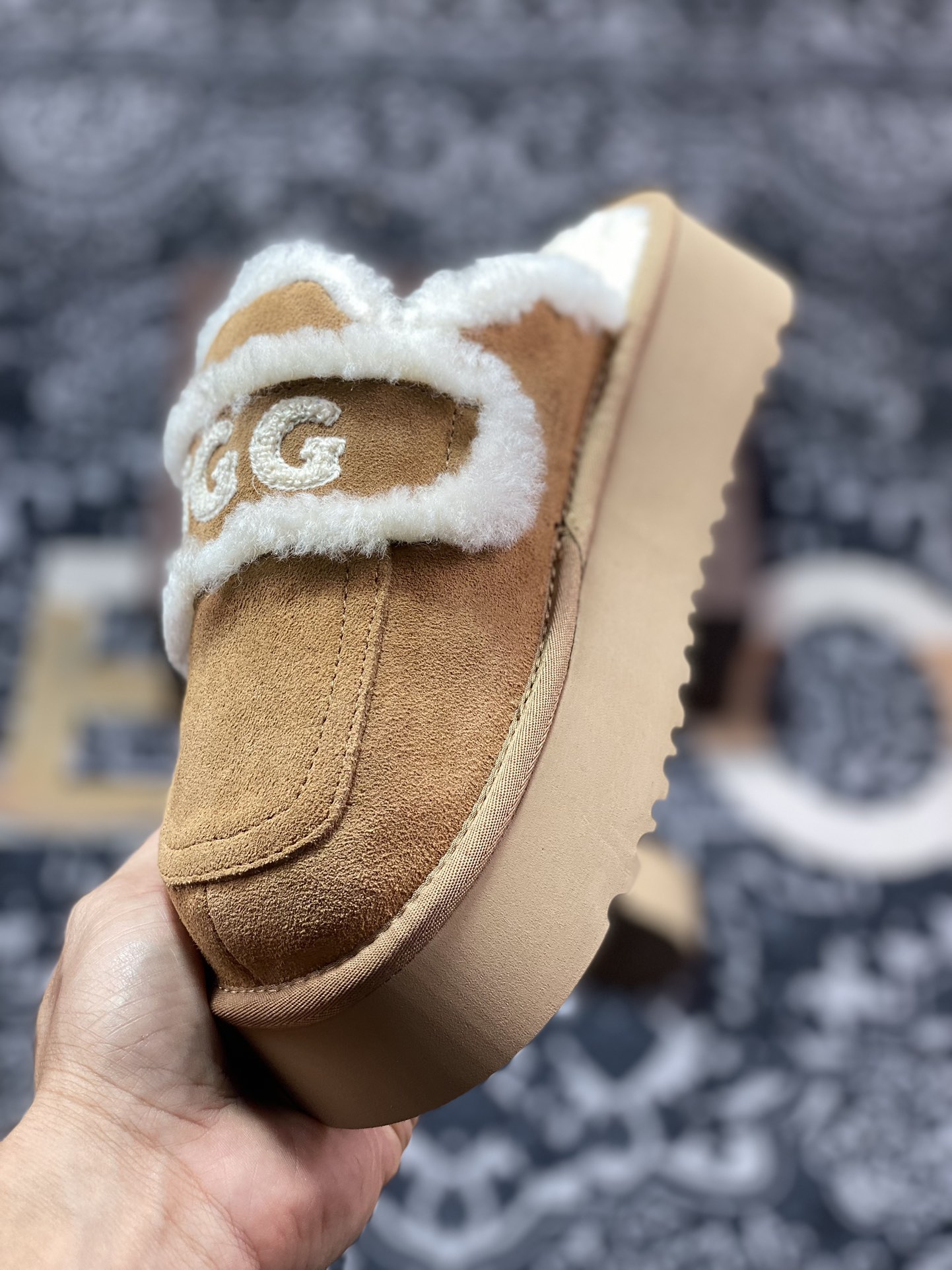 UGG W Classic Coquette Clog Slipper II 科凯特2.0加厚款系列时尚半拖鞋“栗子棕加绒”OB938/CHE