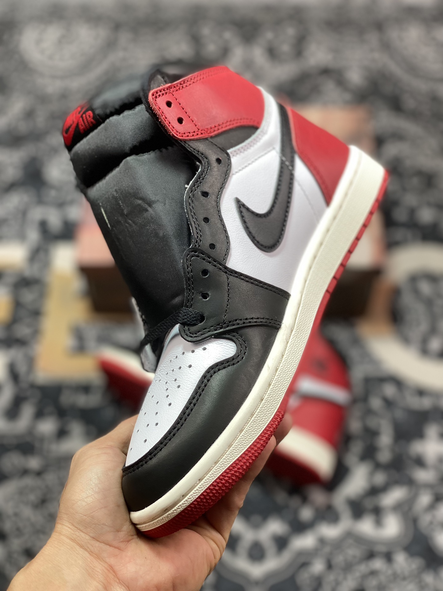 Og纯原 Air Jordan 1 High OG ”Black Toe Reimagined” AJ1 乔1全新黑脚趾 DZ5485-106