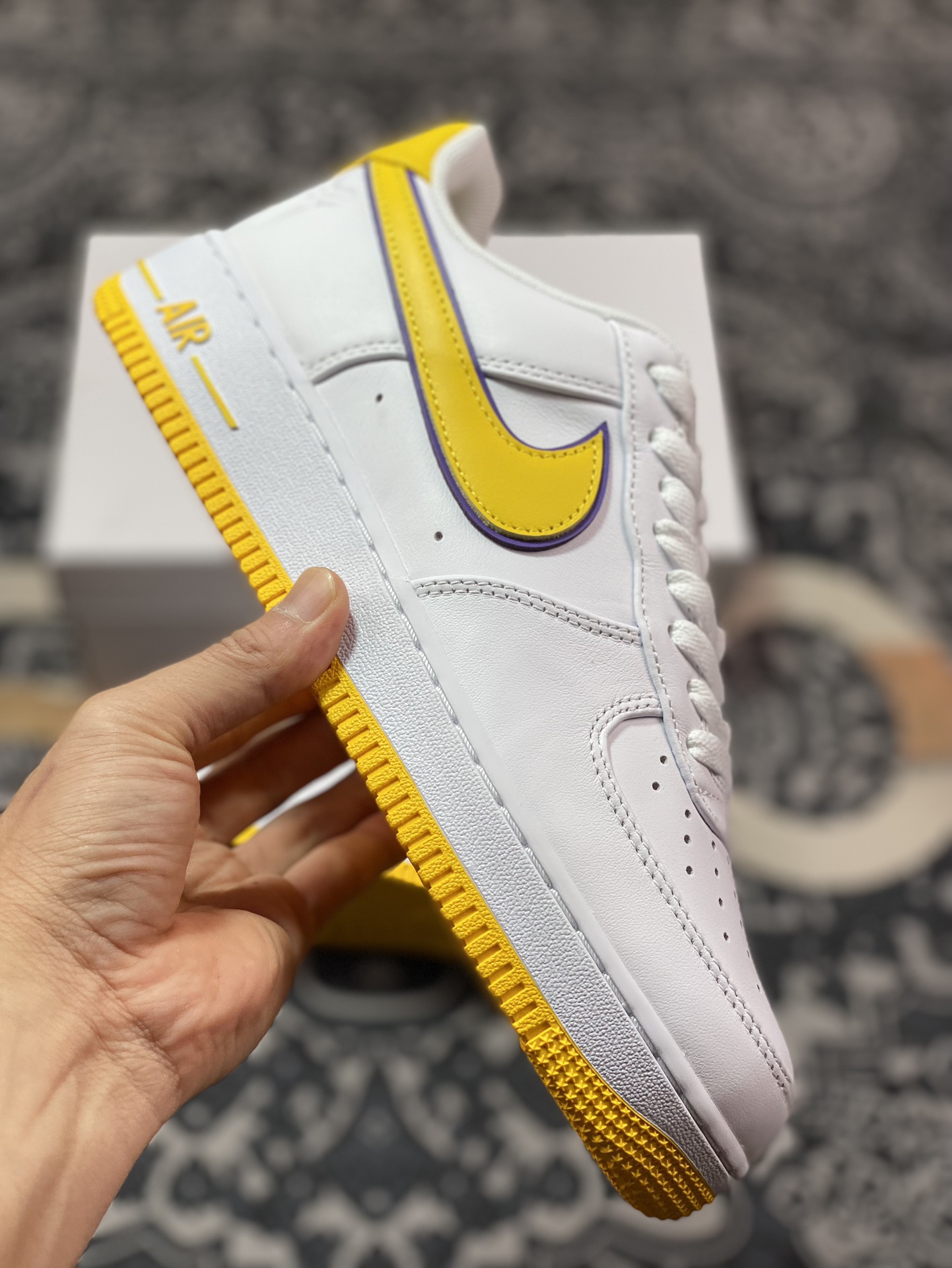 Kobe Bryant x Nike Air Force 1'07 Low”Whit Varsity Maize”空军一号系列经典低帮百搭休闲运动板鞋 FZ1151-100