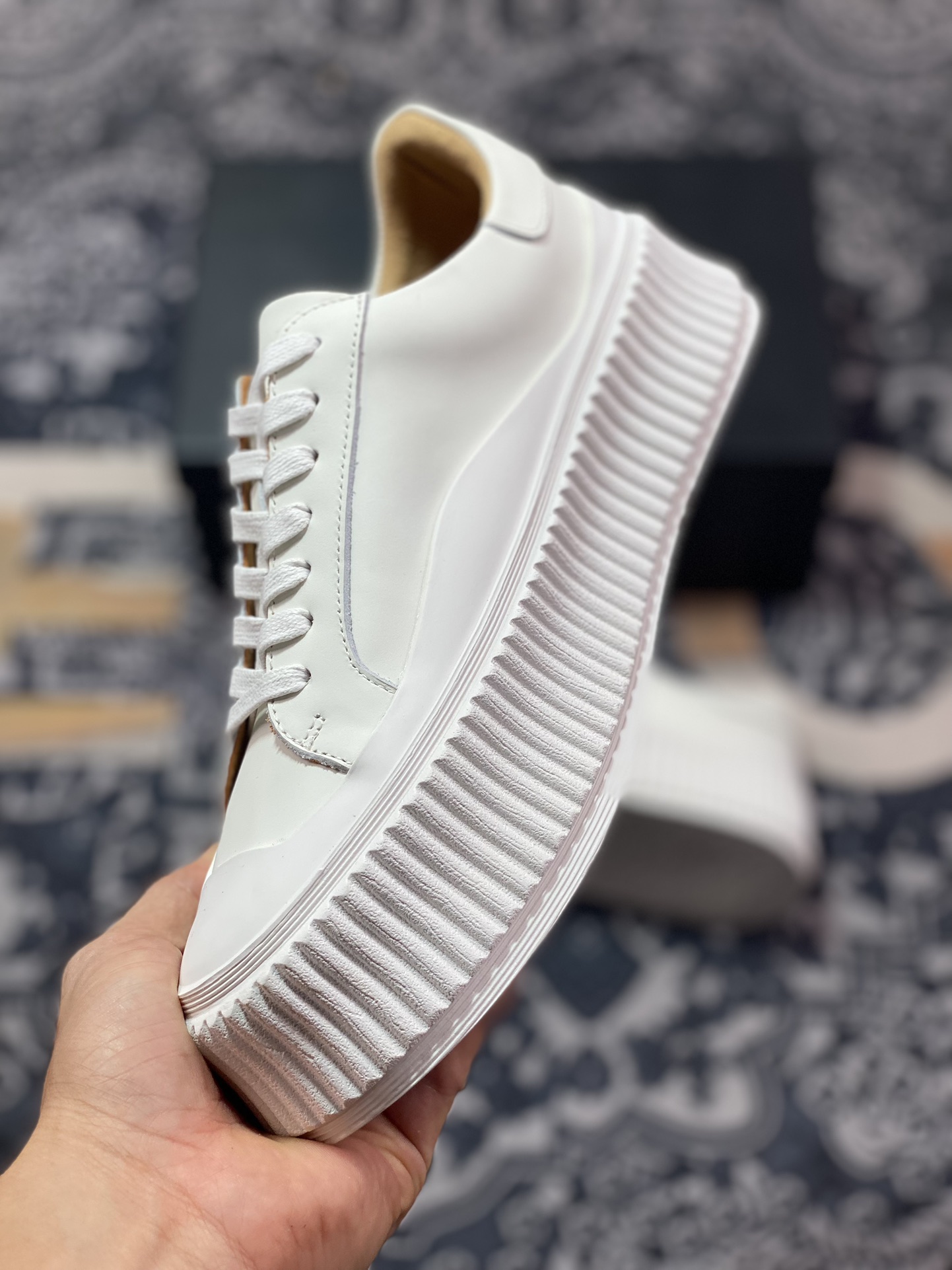 Jil Sander Creeper Ribbed-Sole Leather Sneakers Low 松糕饼干厚底小白运动鞋“皮革白棕”JS32108A 11104