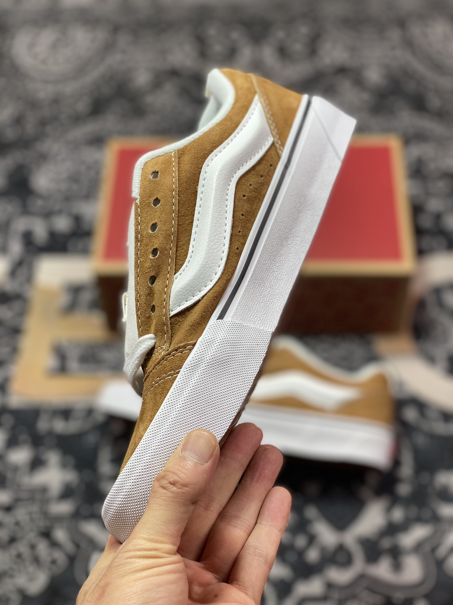 Vans Knu-Skool VR3 LX 万斯低帮复古休闲硫化面包鞋