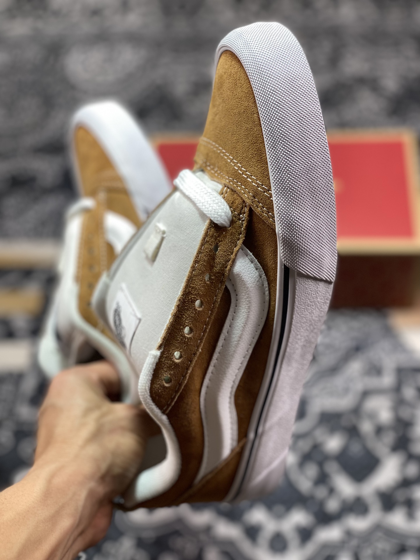 Vans Knu-Skool VR3 LX 万斯低帮复古休闲硫化面包鞋