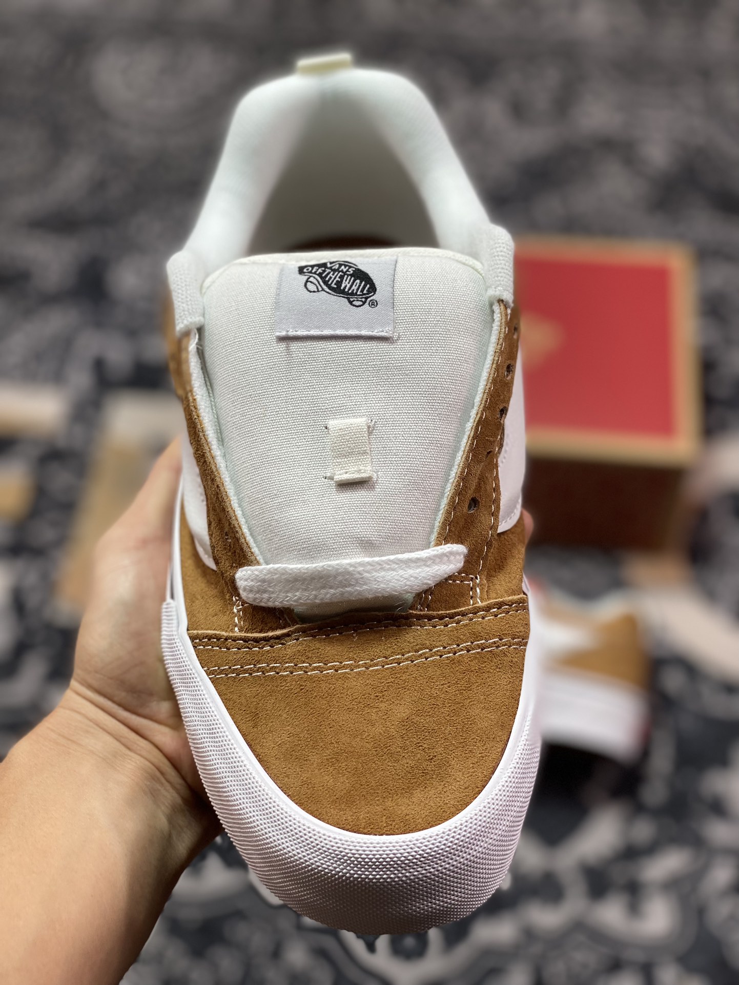 Vans Knu-Skool VR3 LX 万斯低帮复古休闲硫化面包鞋