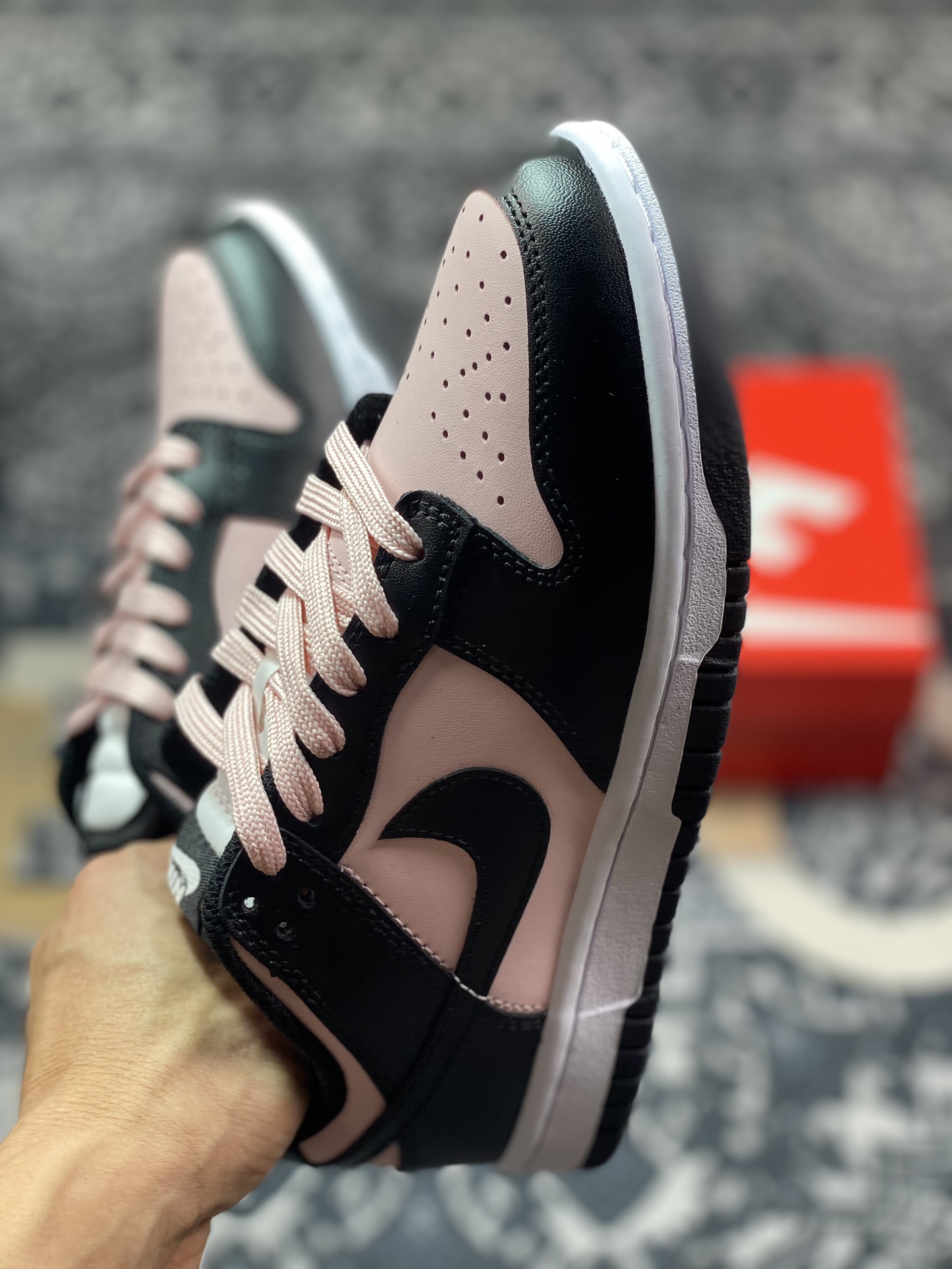 Nike SB Dunk Low 心动告白 情人节限定 CW1590-100