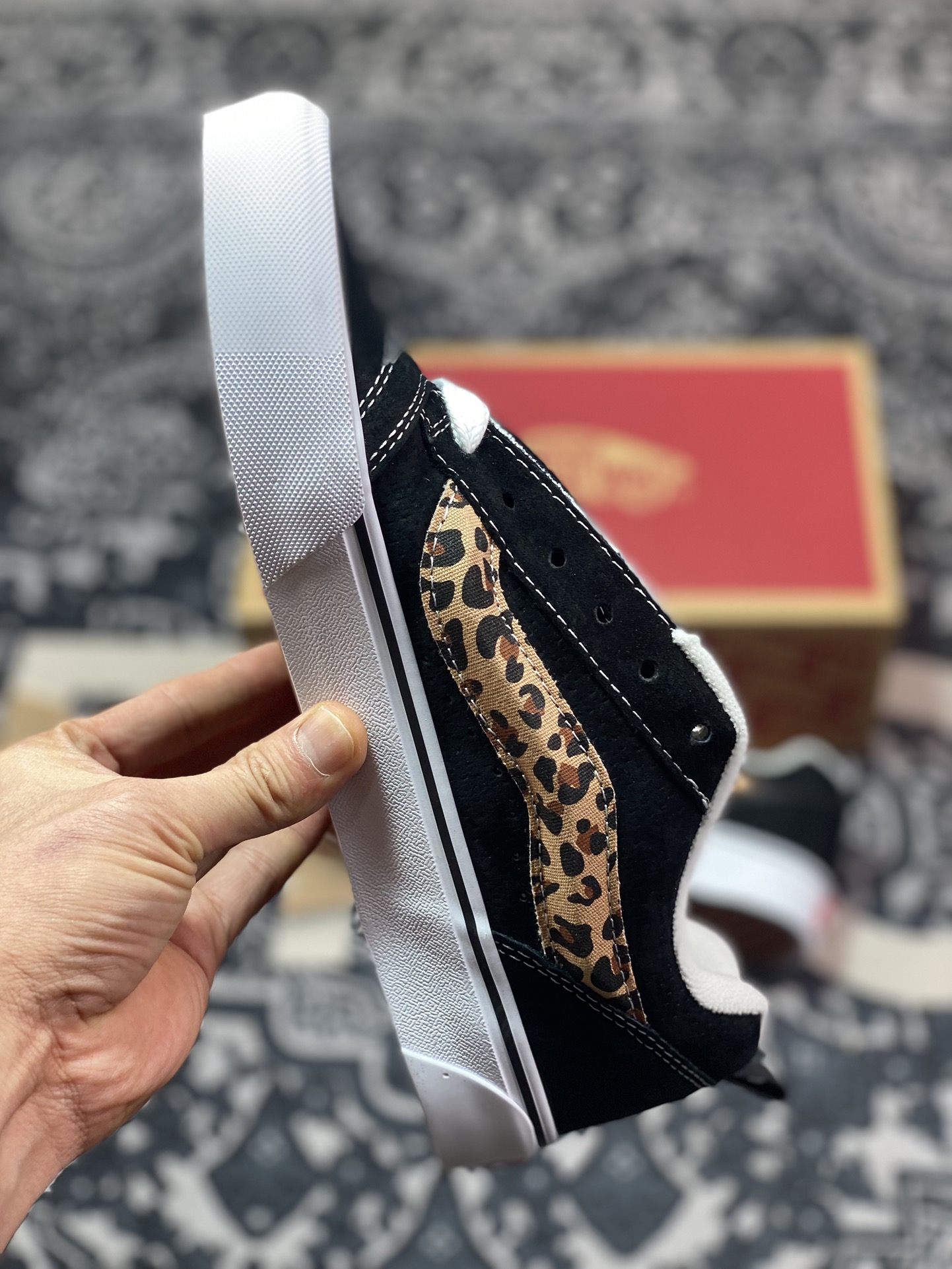 Vans Knu Skool 豹纹 万斯低帮复古休闲硫化面包鞋 VN000D2GBA2