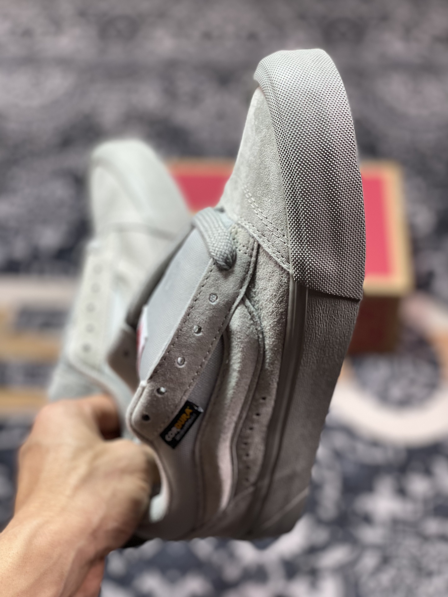 Vans Knu Skool 灰色 万斯低帮复古休闲硫化面包鞋 肥胖版大LOGO原版全皮猪八面料 VN000CRPBXC