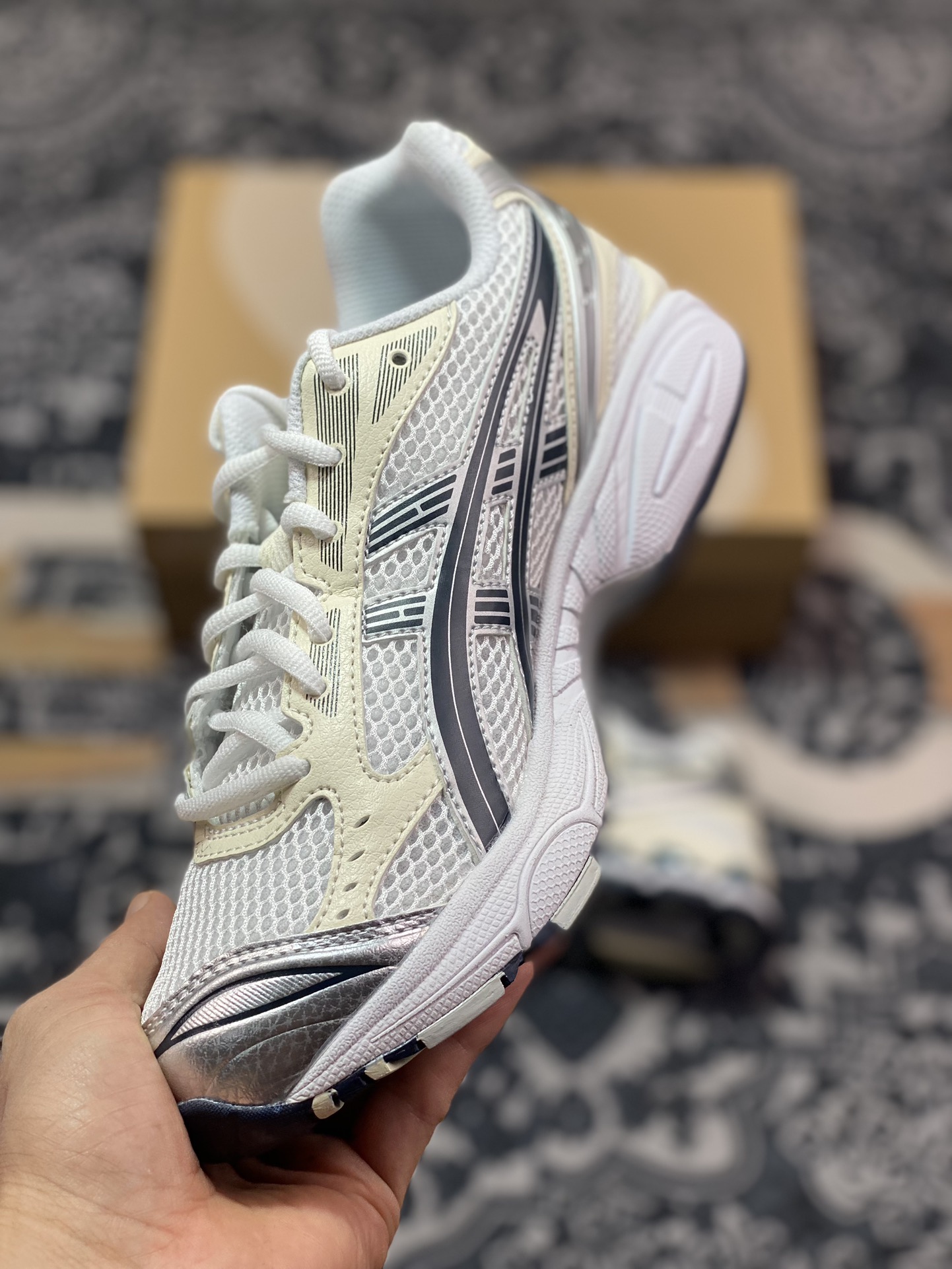 纯原 Asics 亚瑟士 GEL-Kayano 14 低帮运动休闲跑步鞋 1202A056-109