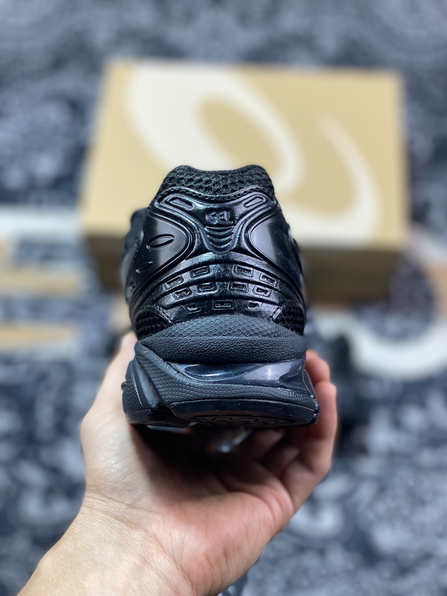 纯原 Asics 亚瑟士 GEL-Kayano 14 低帮运动休闲跑步鞋 1201A019-001