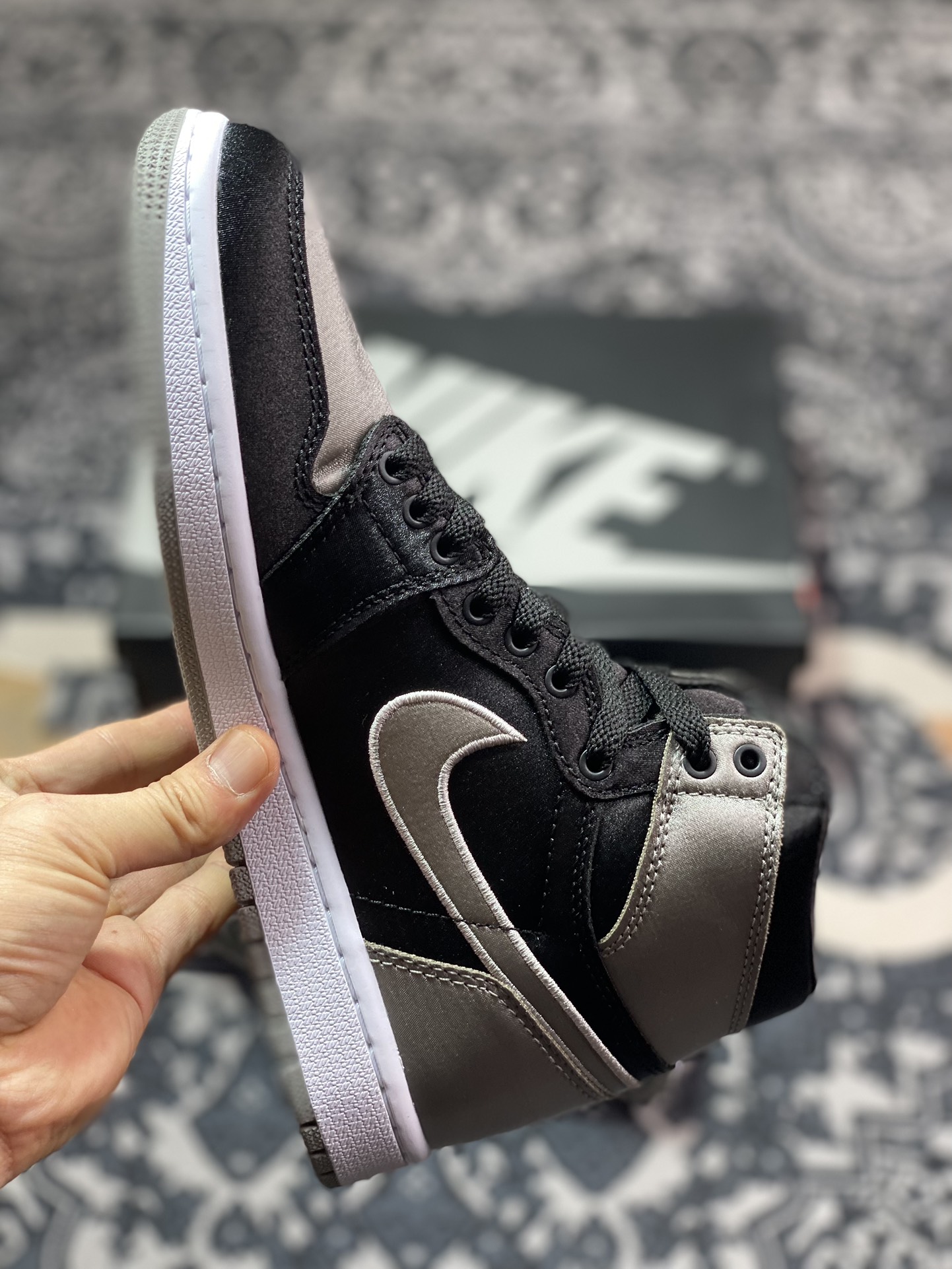 耐克Nike Air Jordan 1 Retro High OG ”Satin Shadow”AJ1代经典篮球鞋“丝绸影子灰黑”FD4810-010