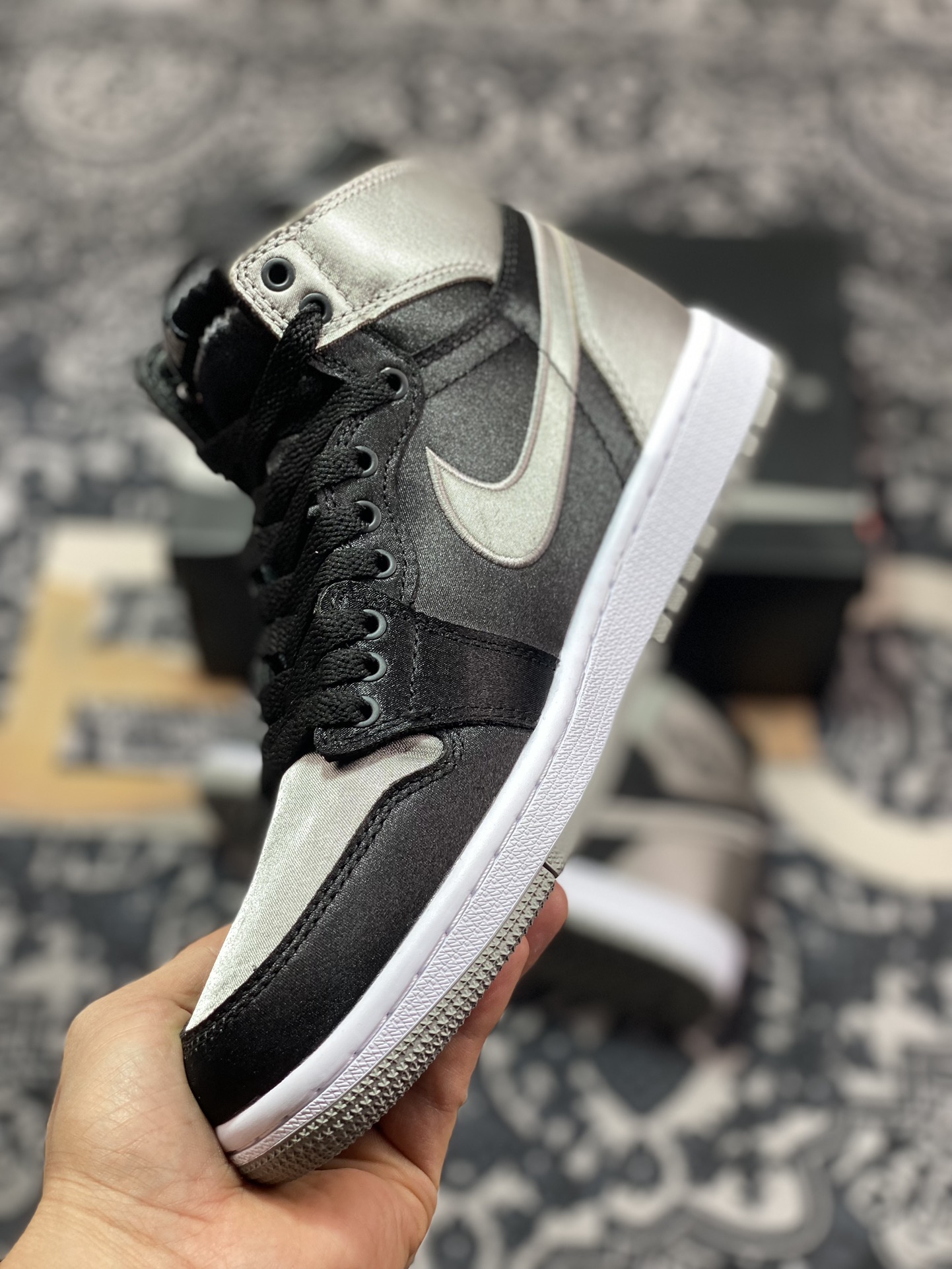 耐克Nike Air Jordan 1 Retro High OG ”Satin Shadow”AJ1代经典篮球鞋“丝绸影子灰黑”FD4810-010