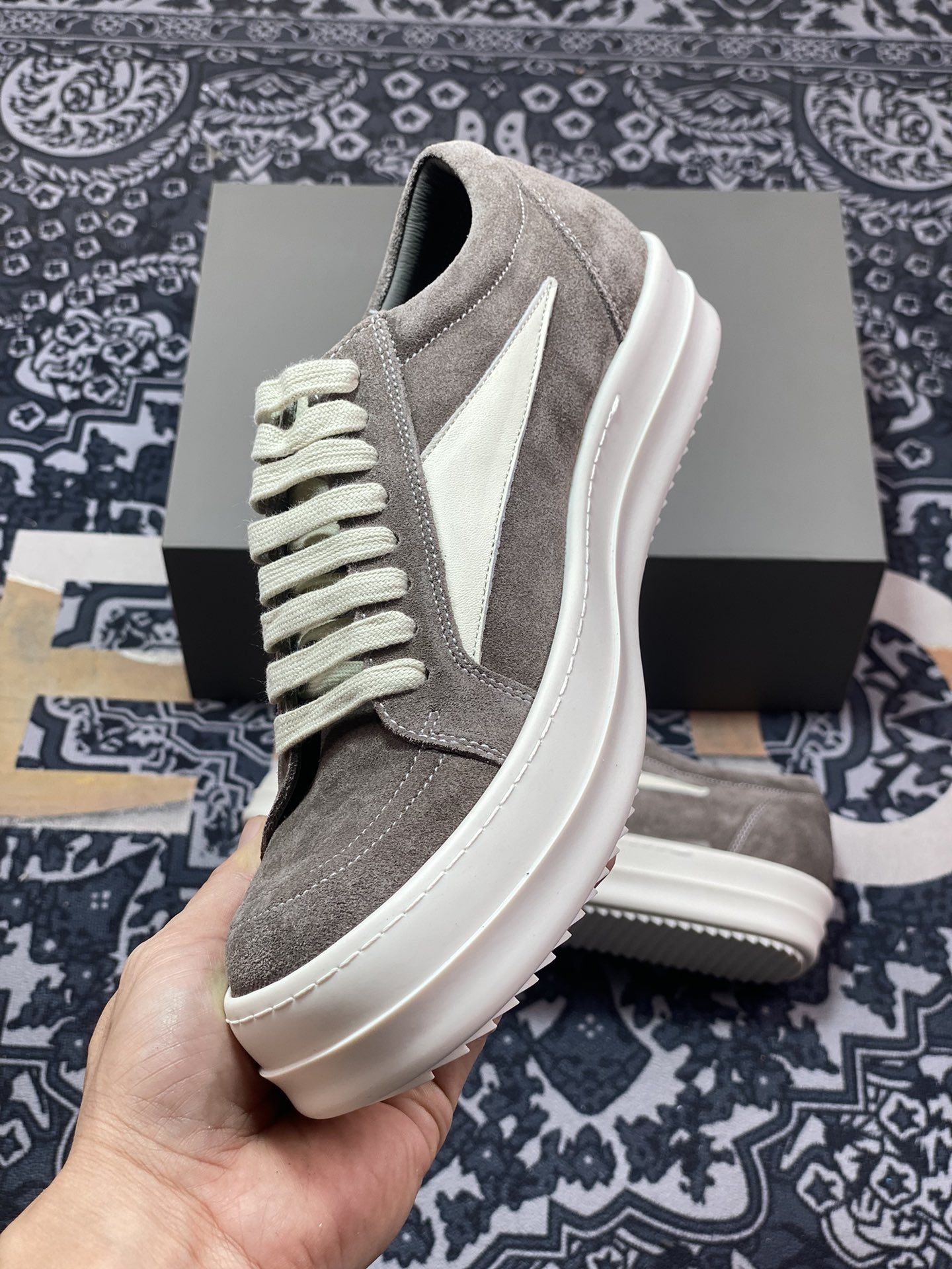 纯原 原装级别Rickowens 牛皮渠道皮料 灰色