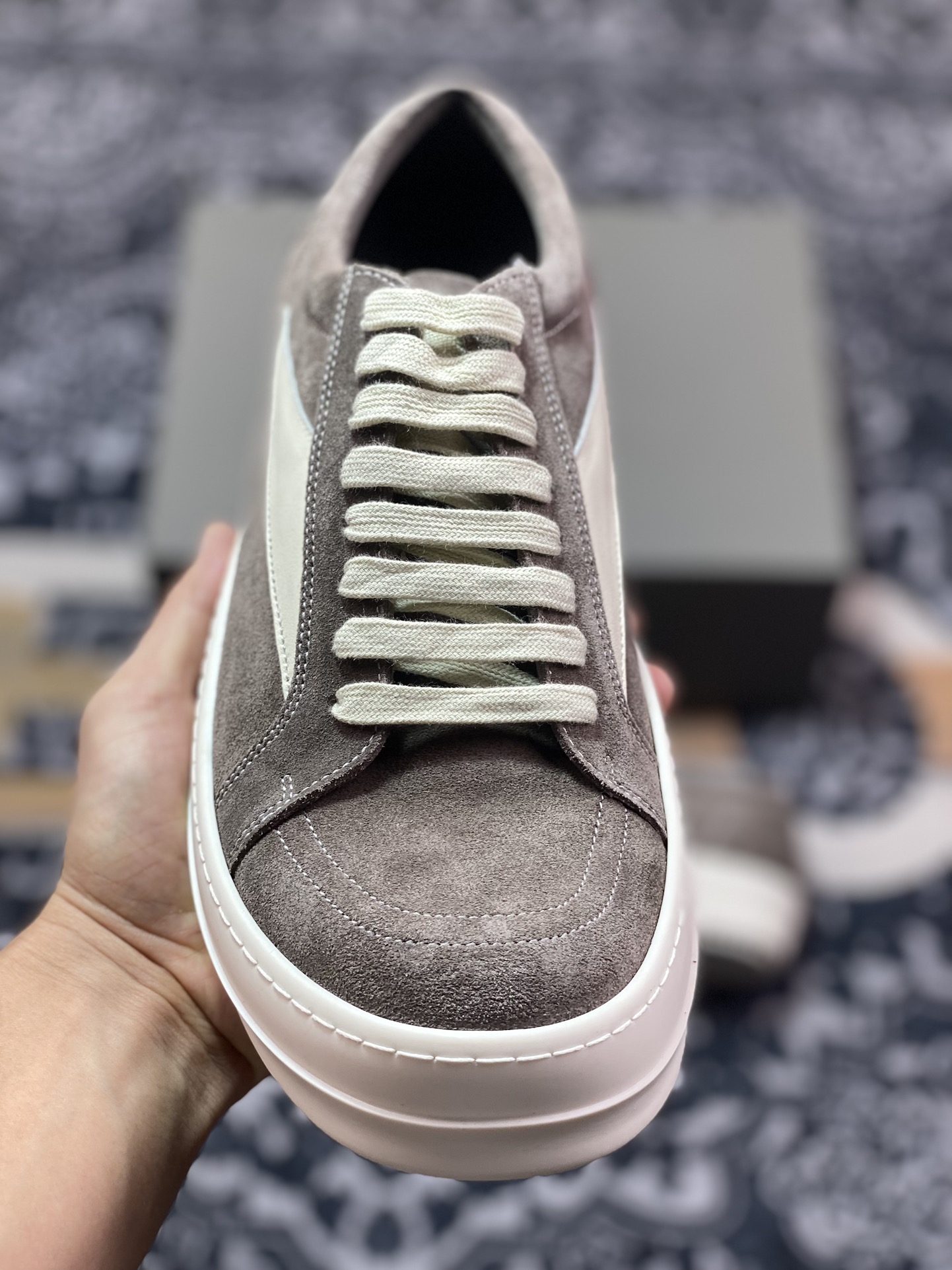 纯原 原装级别Rickowens 牛皮渠道皮料 灰色