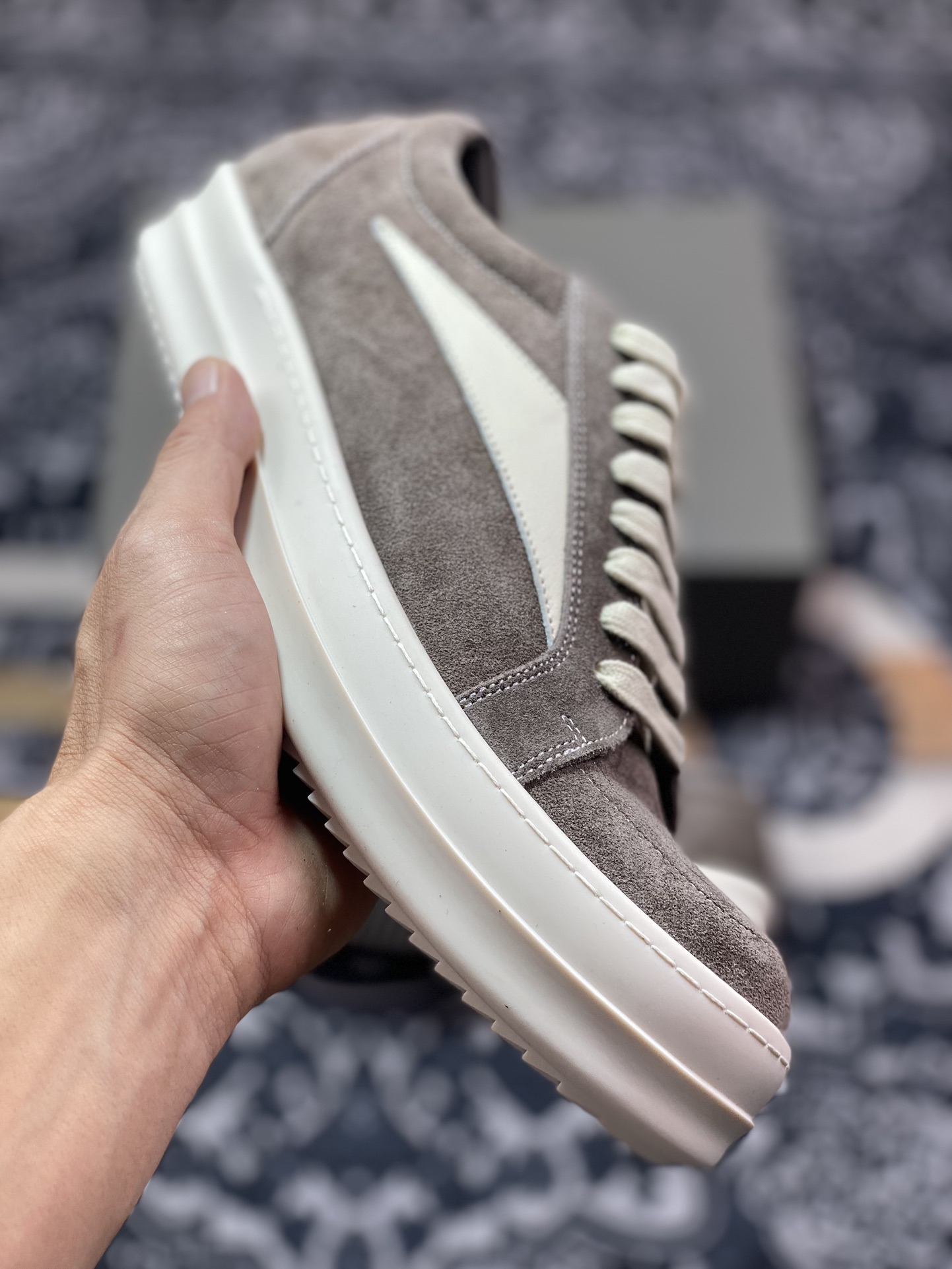 纯原 原装级别Rickowens 牛皮渠道皮料 灰色