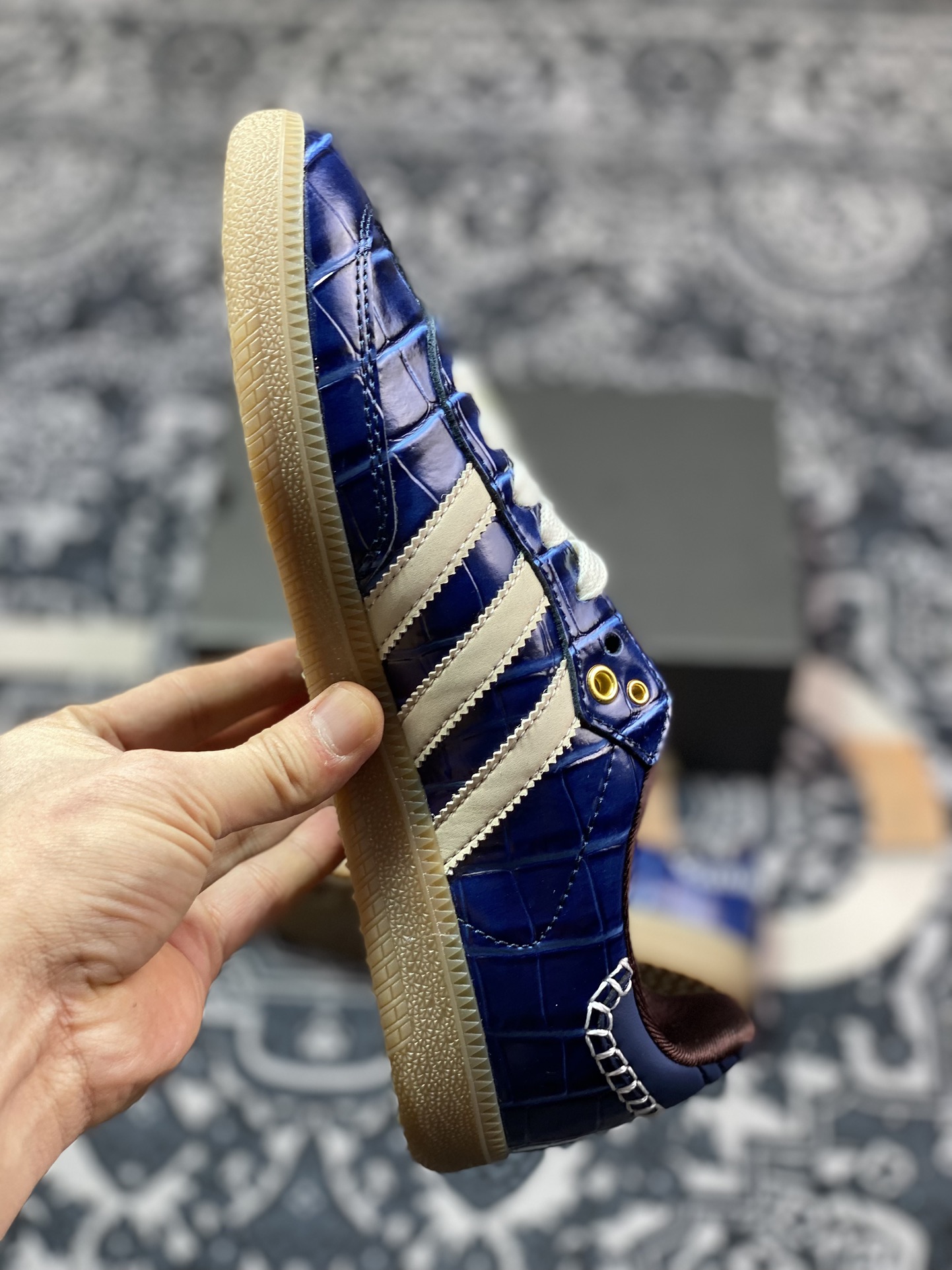 adidas originals Samba OG x WALES BONNER 蓝白   JH9825