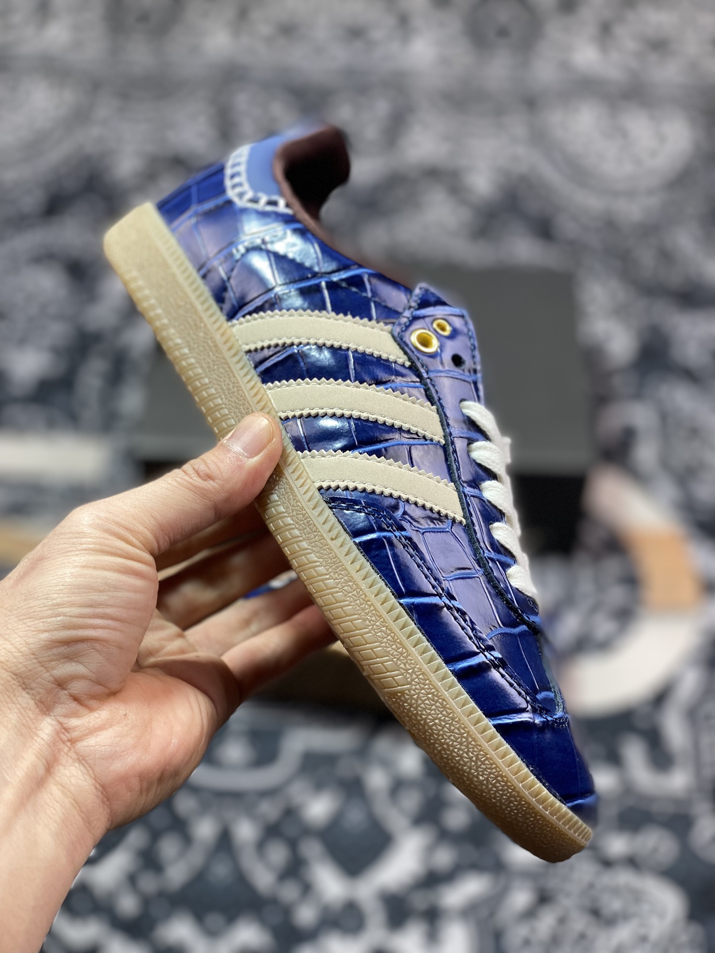 adidas originals Samba OG x WALES BONNER 蓝白   JH9825