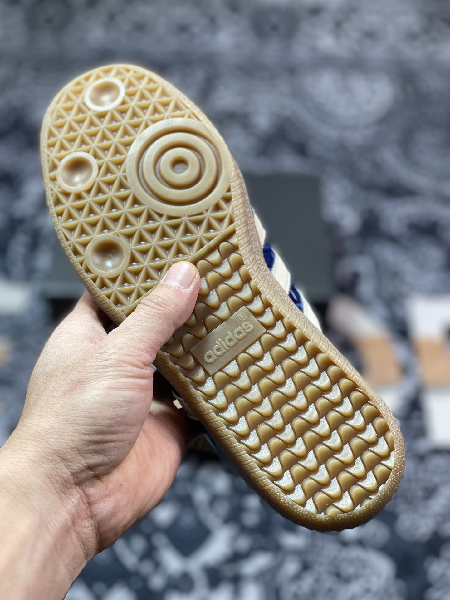adidas originals Samba OG x WALES BONNER 蓝白   JH9825