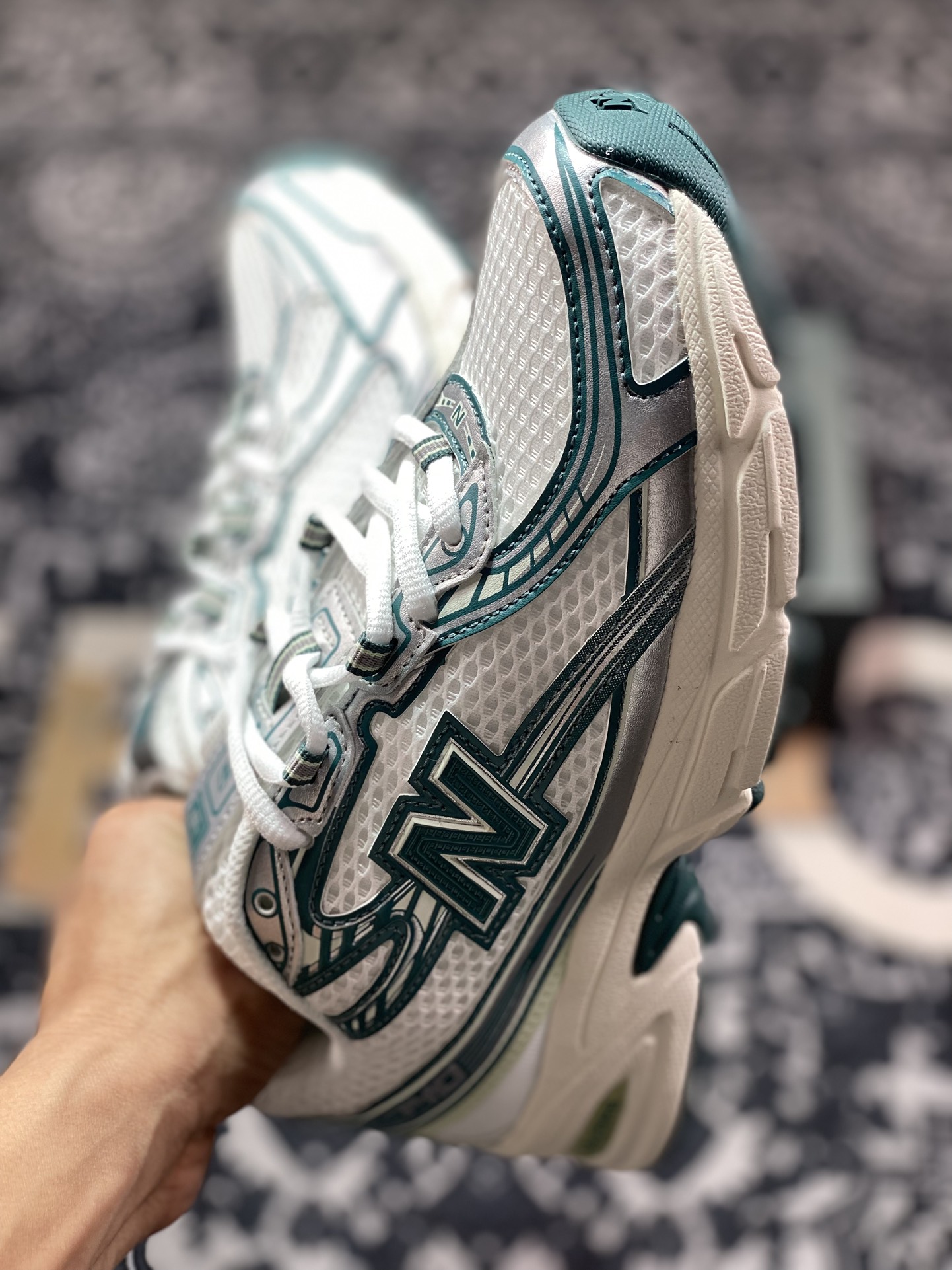 NB新百伦New Balance MR740系列低帮复古老爹风休闲运动慢跑鞋“白银沼泽绿” U740GR2
