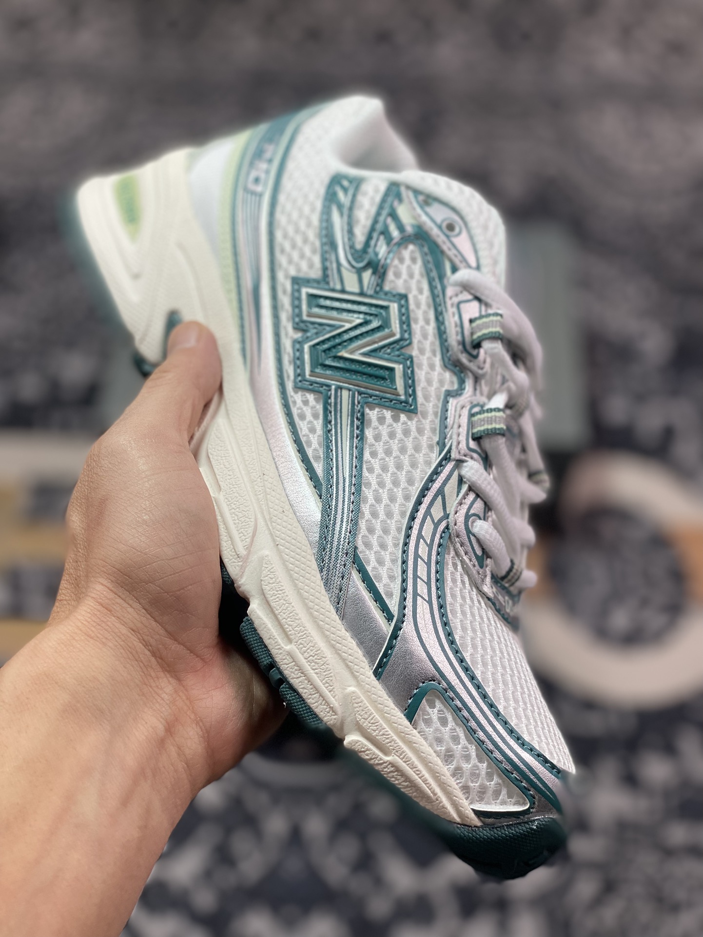 NB新百伦New Balance MR740系列低帮复古老爹风休闲运动慢跑鞋“白银沼泽绿” U740GR2