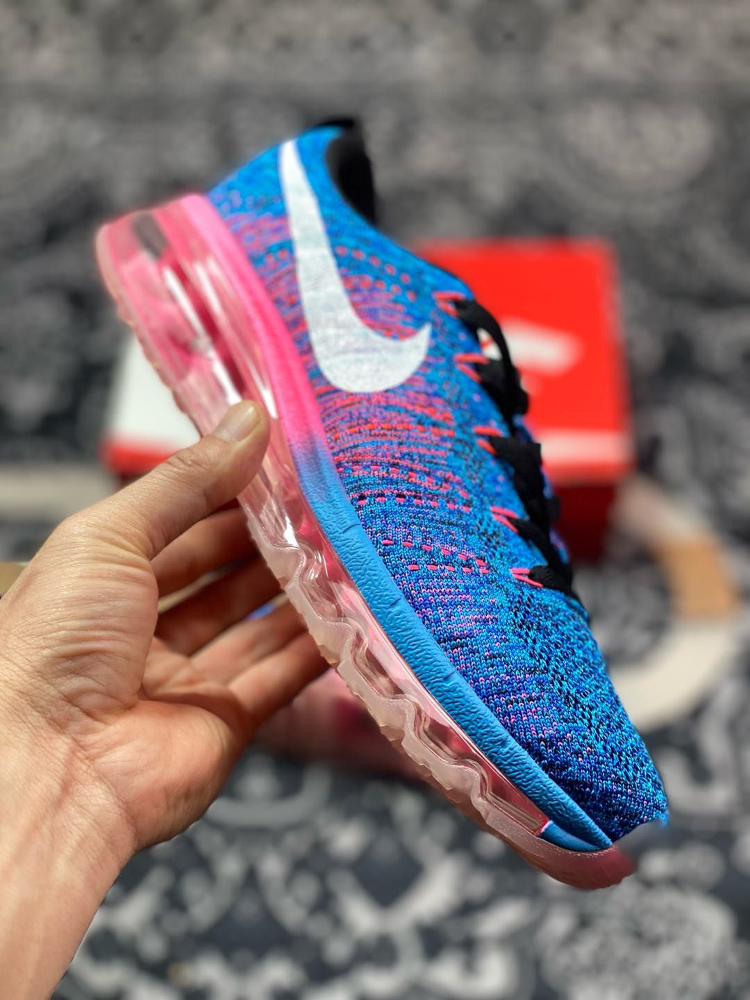 耐克Nike Flyknit Air Max”Blue Glow Pink”系列低帮飞线针织休闲气垫慢跑鞋“针织宝蓝粉白”620469-014