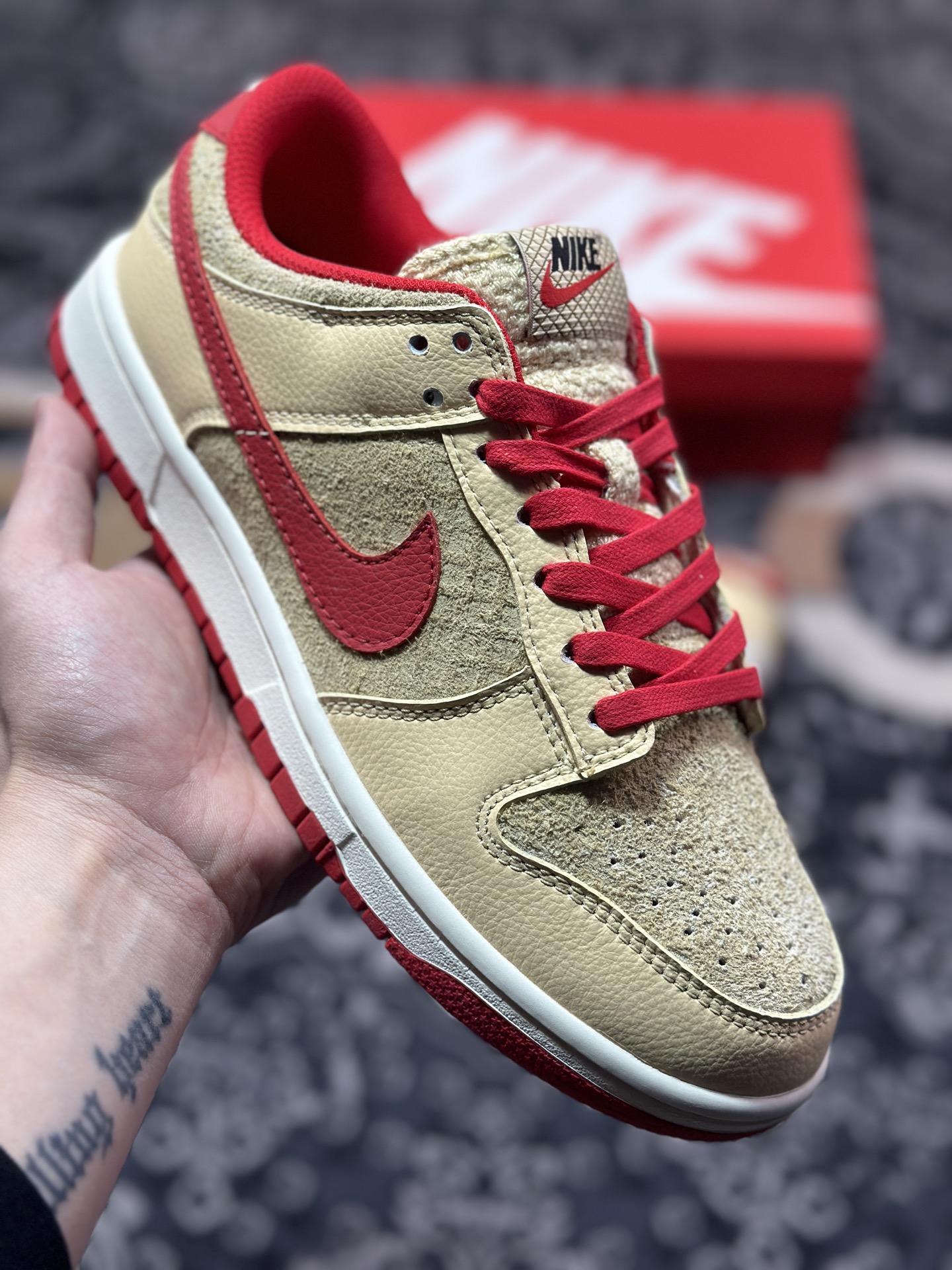 A8200  NIKE DUNK LOW RETRO 扣篮系列低帮休闲运动滑板板鞋 棕红色  HJ9100-294