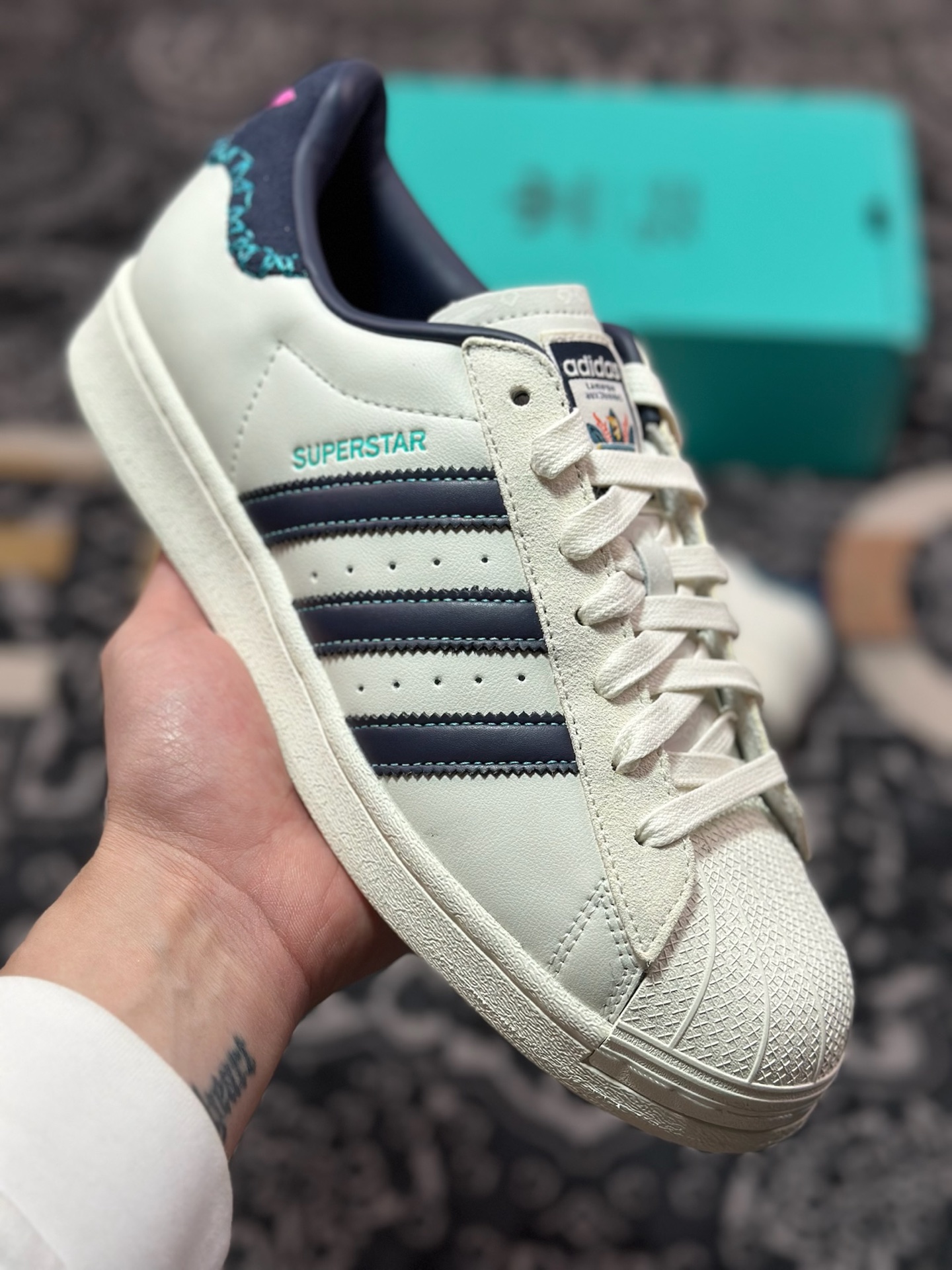 A3160  原厂级别Adidas 三叶草 Superstar 贝壳头 板鞋/白蓝灰  ID1139