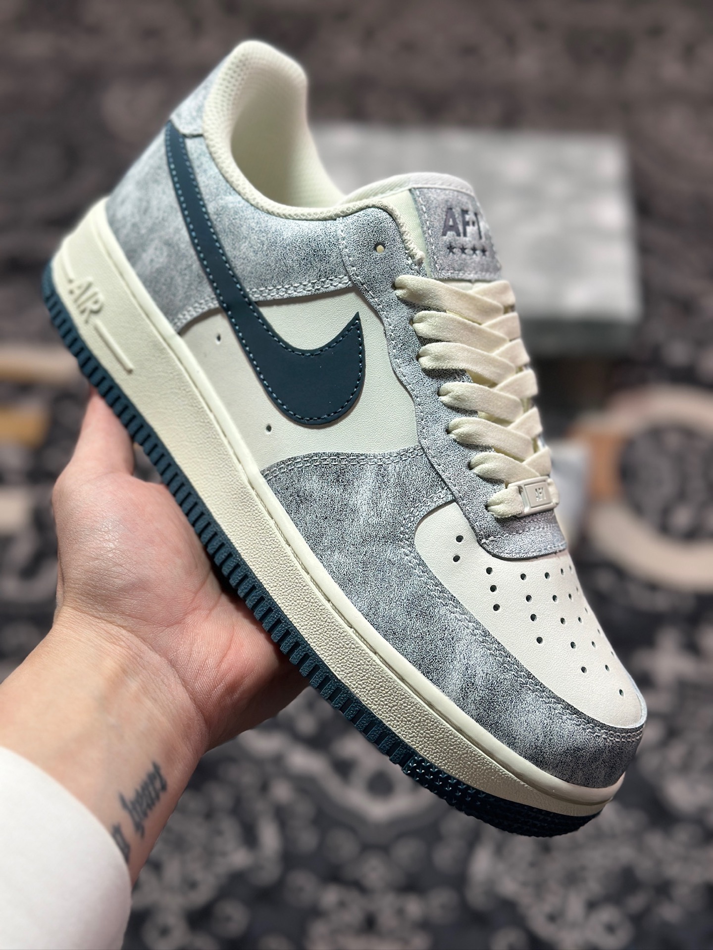 B4260  原装级别Nike Air Force 1 Low 07 岩石蓝  BX5815-535