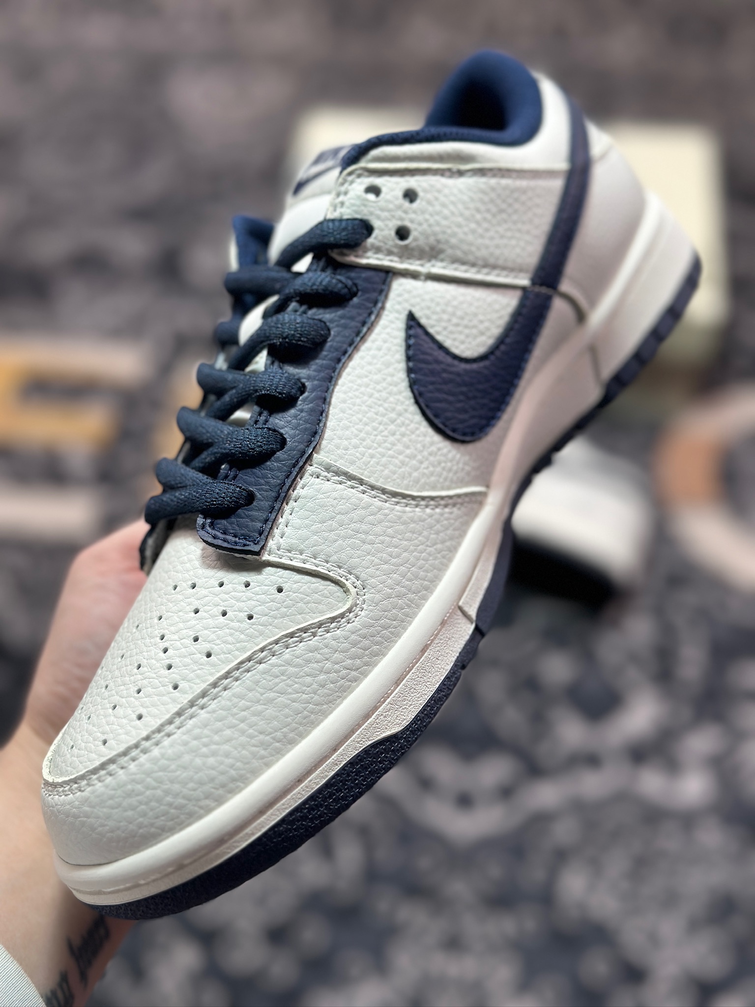 B4280  Nk SB Dunk Low Fragment Design 藤原浩闪电 联名低帮休闲运动滑板板鞋  DF7519-833