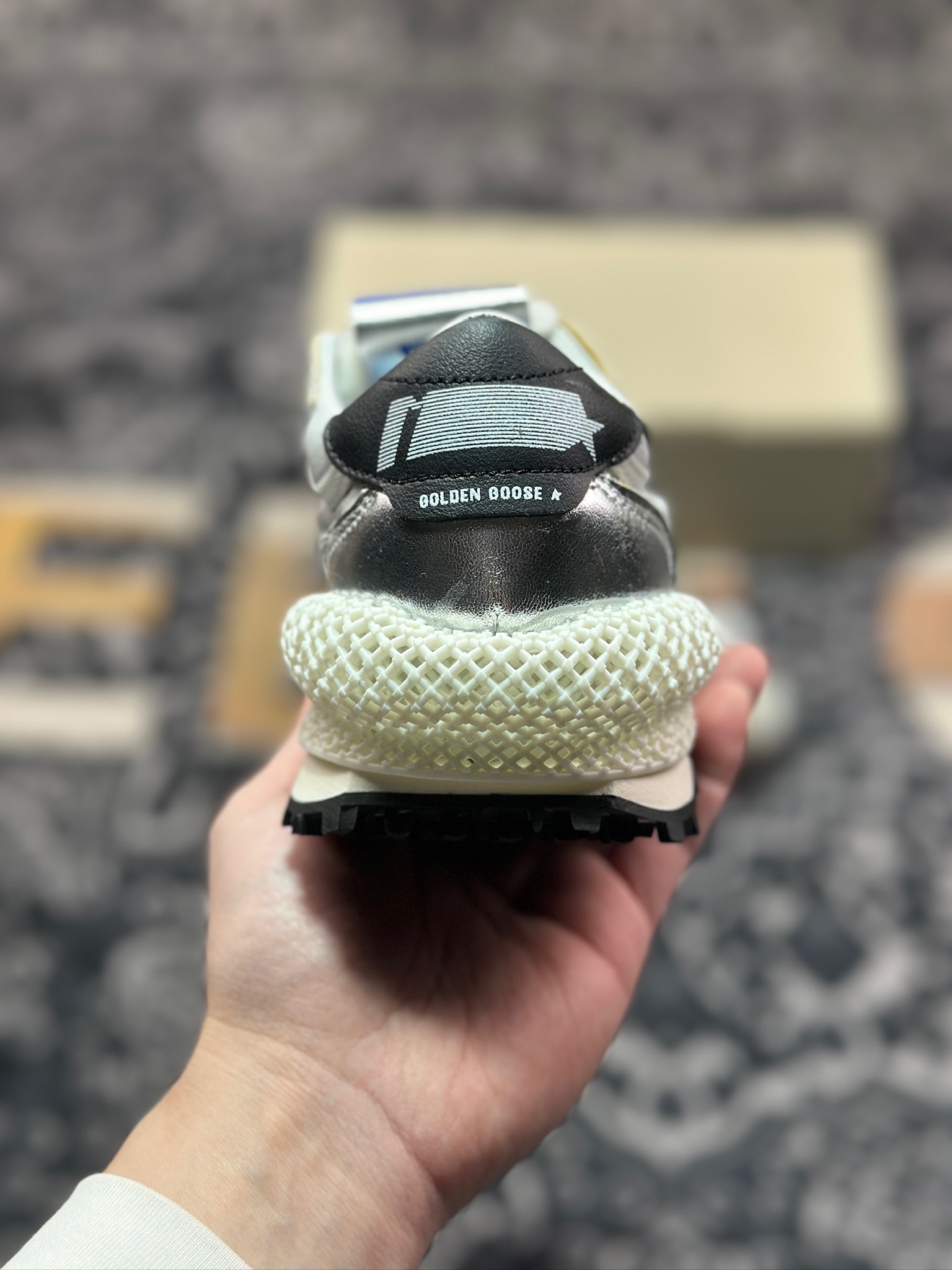 B3260  GGDB/Golden Goose Marathon Leather Trimmed sneakers 马拉松系列低帮跑鞋“皮革金属银黑” GMF00684.F005667.60246