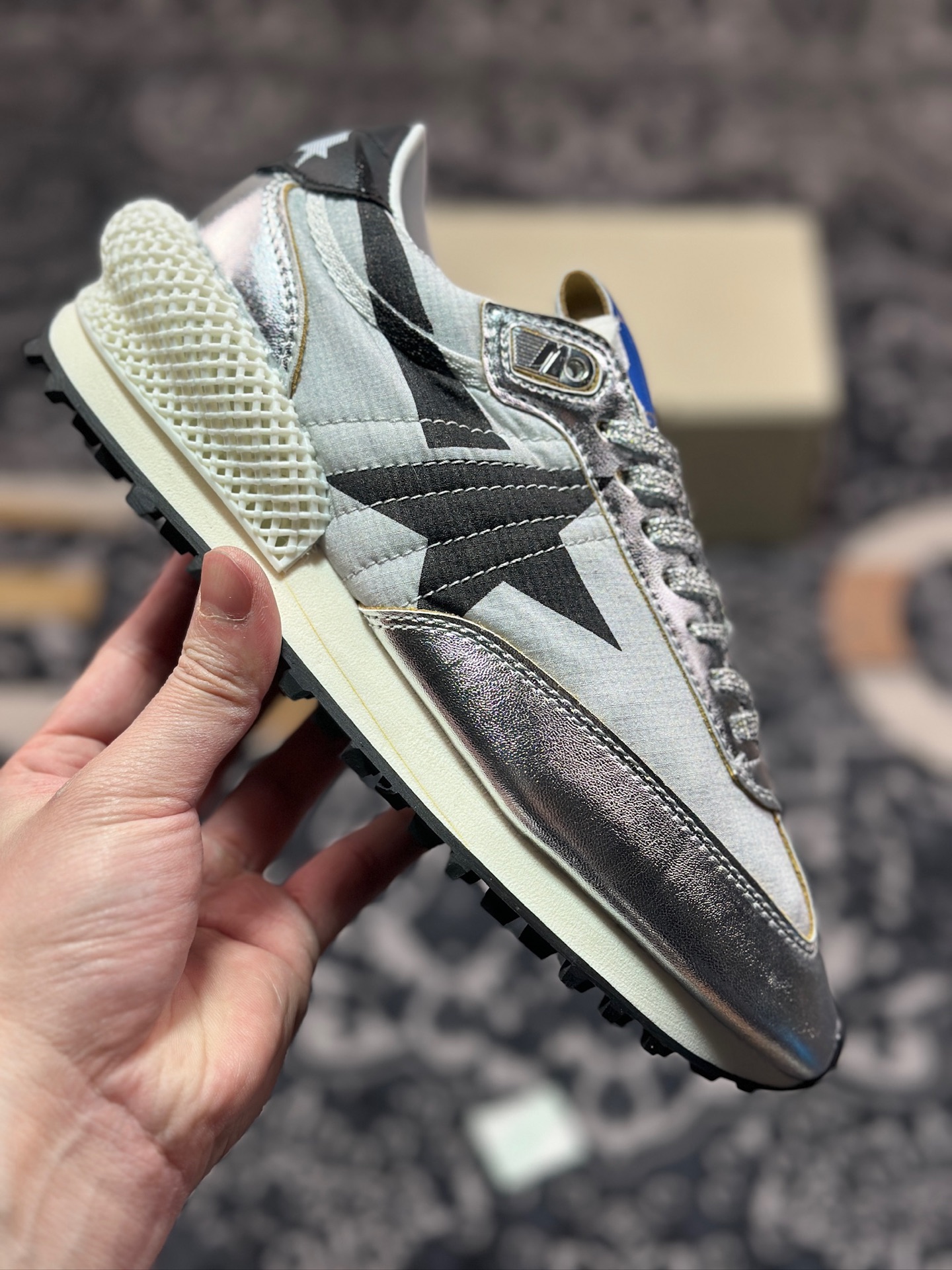 B3260  GGDB/Golden Goose Marathon Leather Trimmed sneakers 马拉松系列低帮跑鞋“皮革金属银黑” GMF00684.F005667.60246