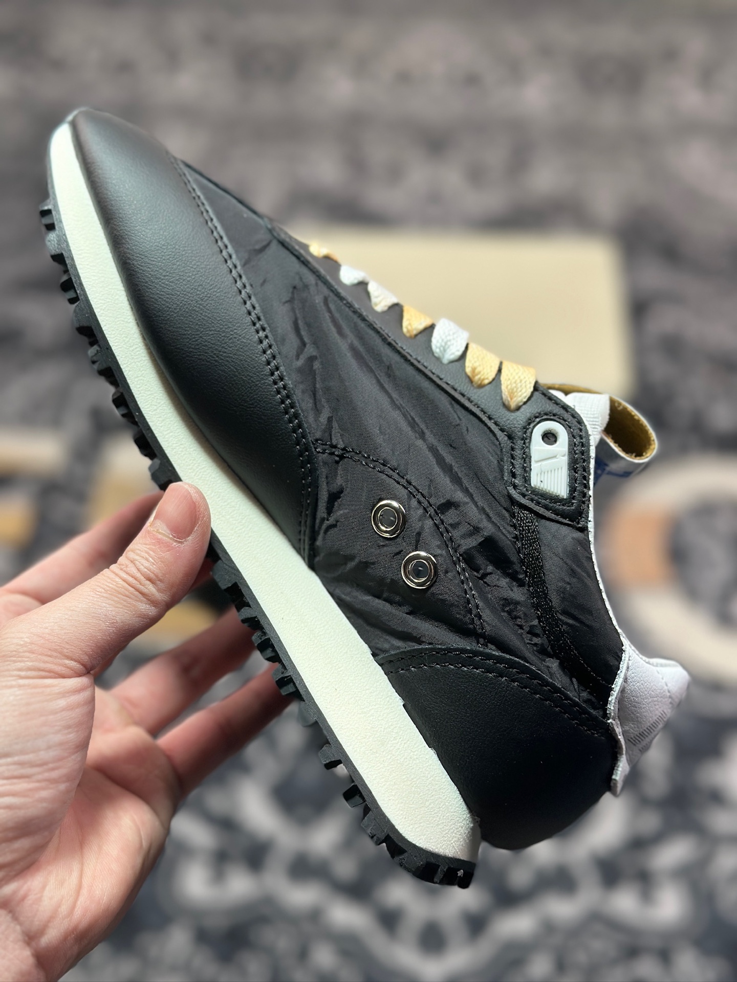 B3260  黄金鹅GGDB/Golden Goose Marathon Trimmed sneakers 马拉松系列低帮慢跑鞋“皮革黑白银” GMF00683.F005459.90167