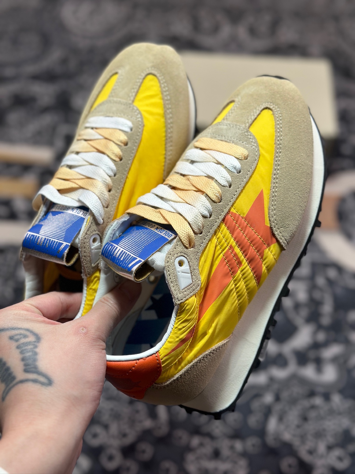 B3260  黄金鹅GGDB/Golden Goose Marathon Trimmed sneakers 马拉松系列低帮慢跑鞋“翻毛土黄橙” GMF00683.F005462.82542