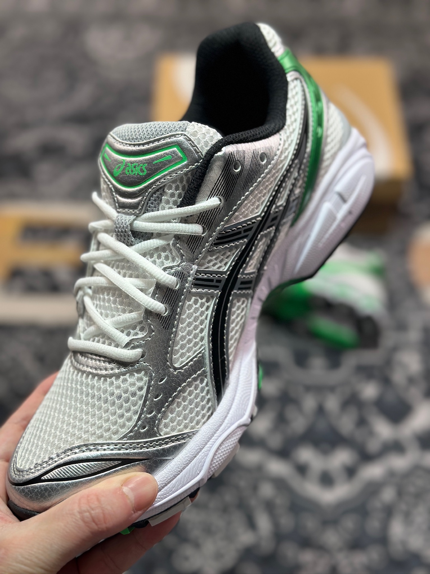 A8200  Asics Gel-Kayano 14 银黑绿 亚瑟士14代 纳米纤维气垫百搭休闲运动慢跑鞋  1201A019-110