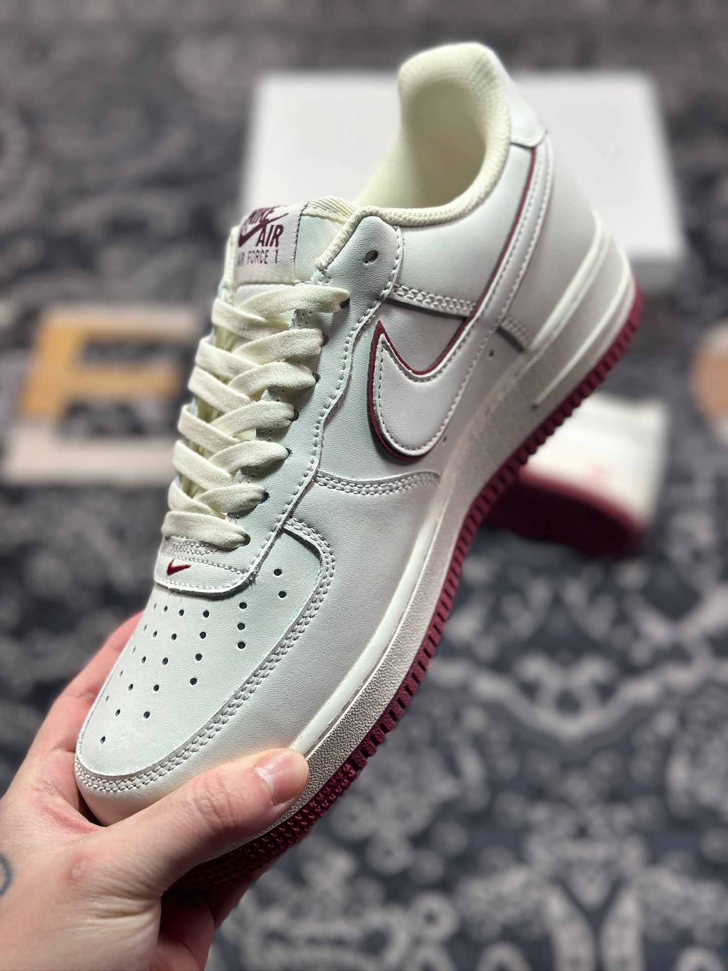 A7200  Nike Air Force 1 Low '07 白酒红低帮空军一号休闲板鞋   DZ2799-103