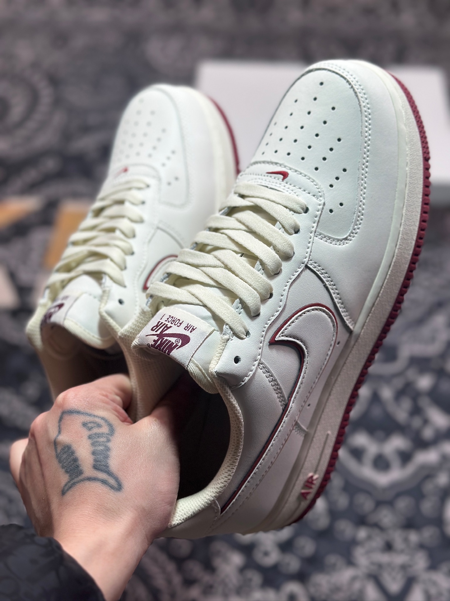 A7200  Nike Air Force 1 Low '07 白酒红低帮空军一号休闲板鞋   DZ2799-103