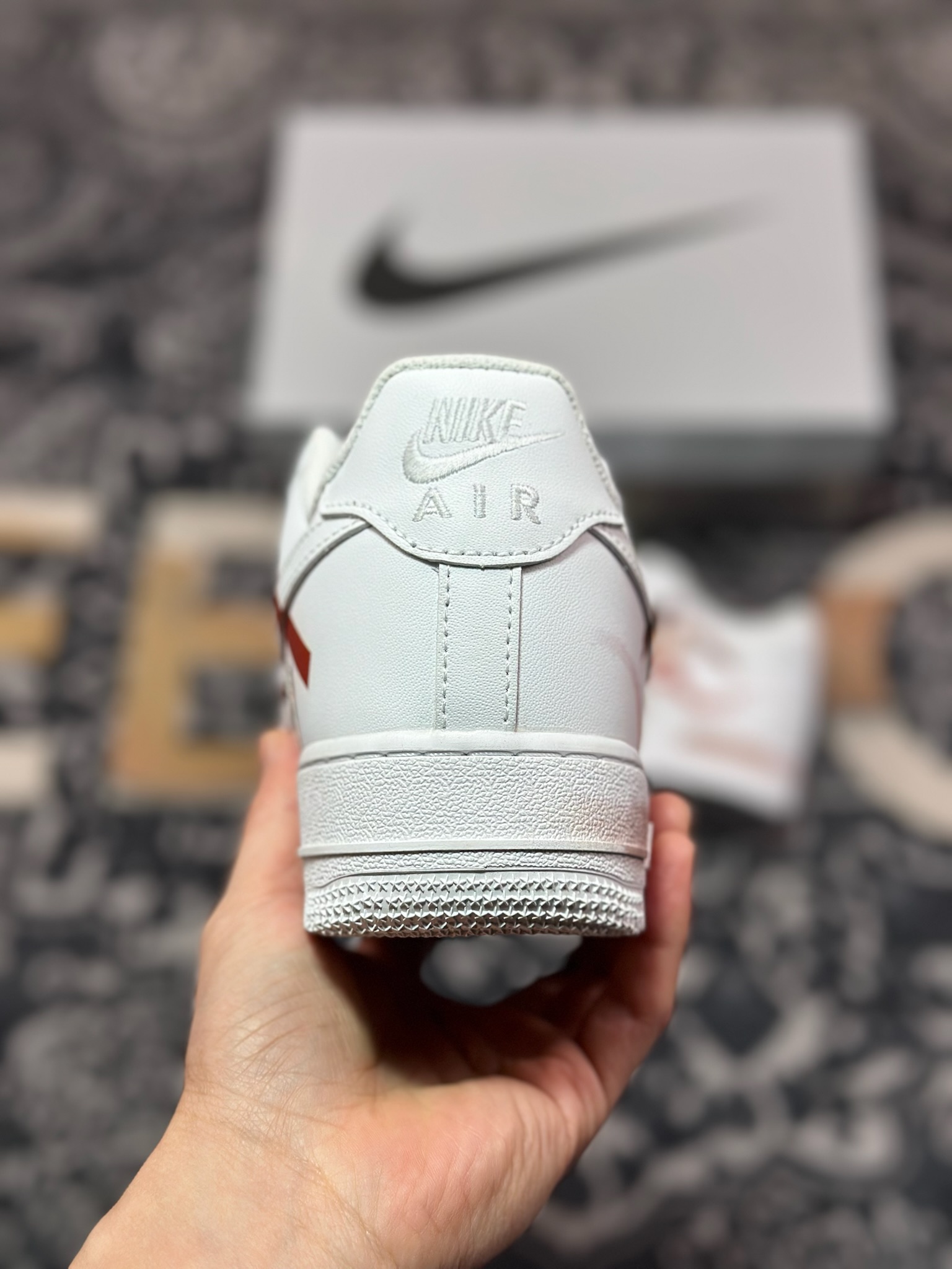B4260  【定制球鞋】Air Force 1 Low 哪吒闹海涂鸦白红 经典休闲运动板鞋  ZH0316-061