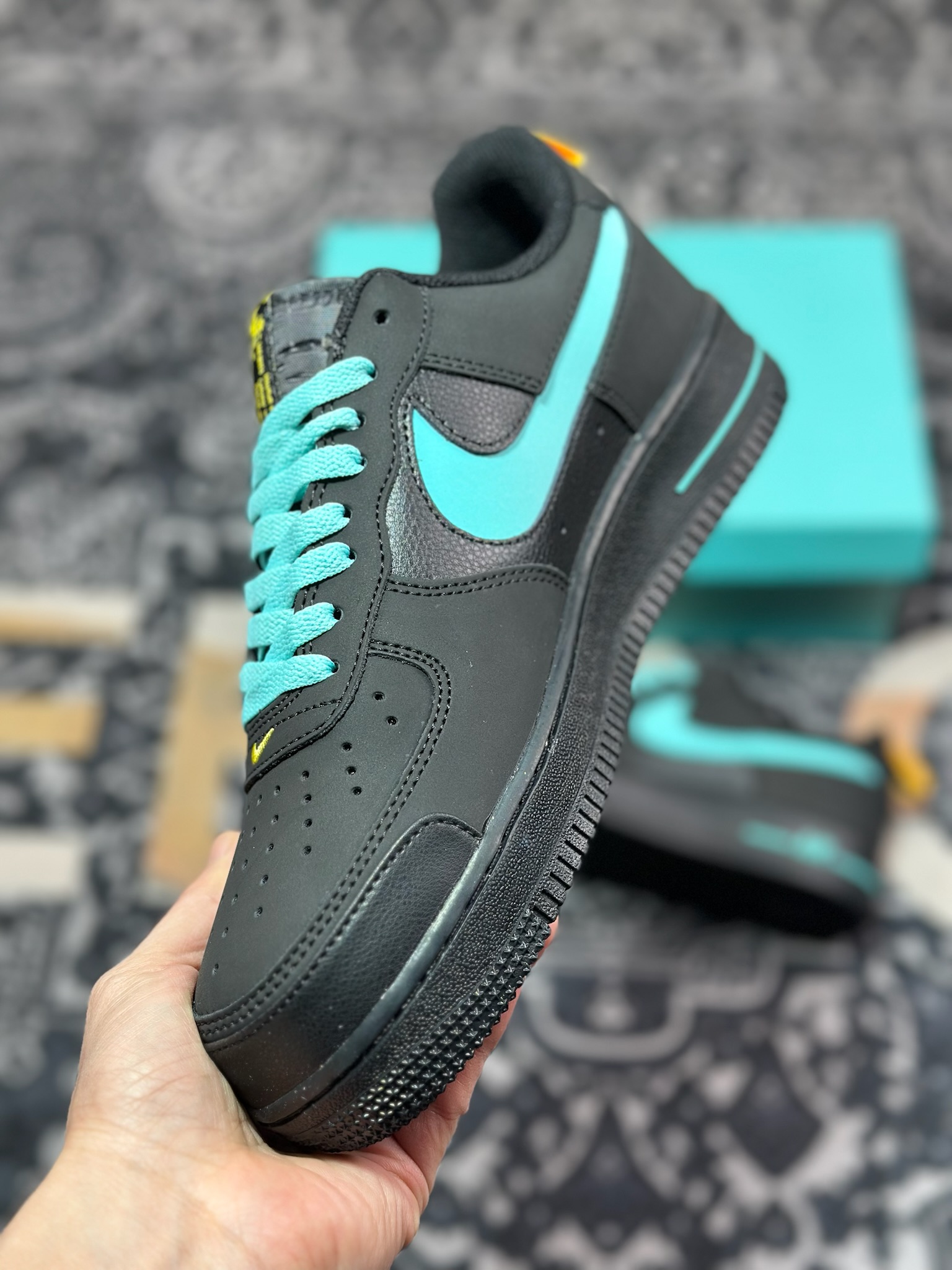 A8200  Nike Air Force 1 Low 蒂芙尼  DV6809-181