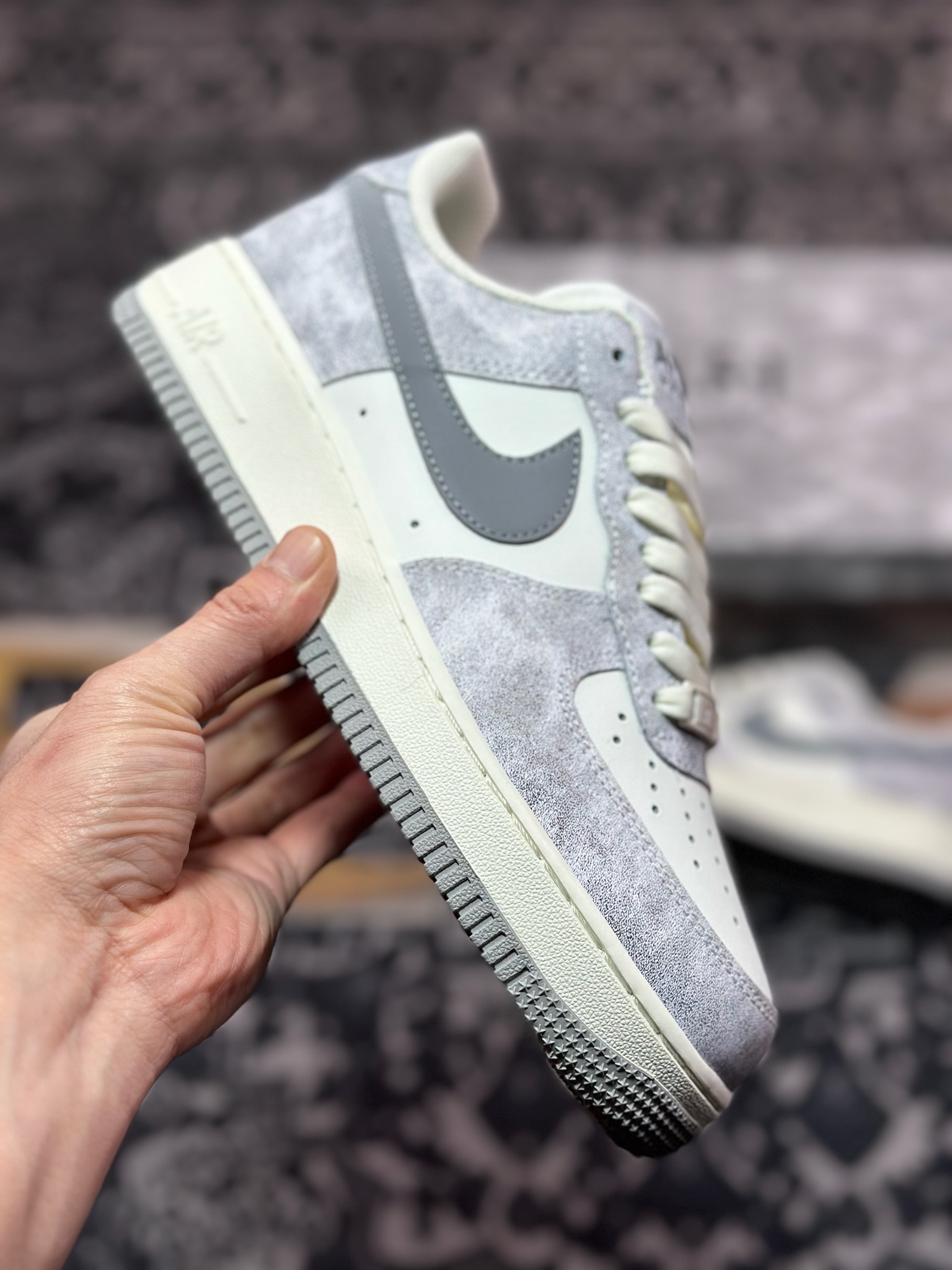 A8200  Nike Air Force 1 Low ’07 岩石灰 配色 空军一号低帮休闲板鞋   BL5866-901