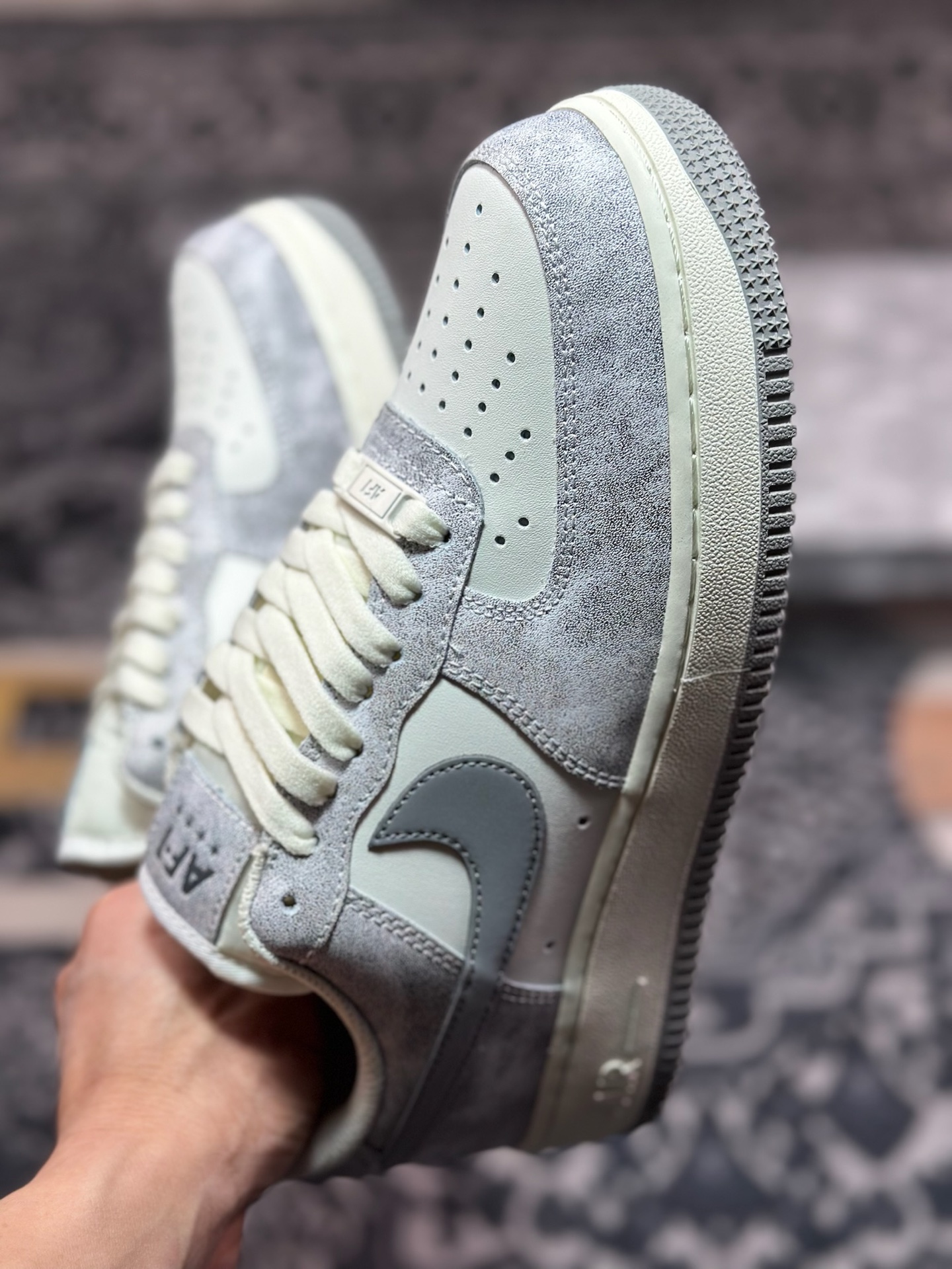 A8200  Nike Air Force 1 Low ’07 岩石灰 配色 空军一号低帮休闲板鞋   BL5866-901