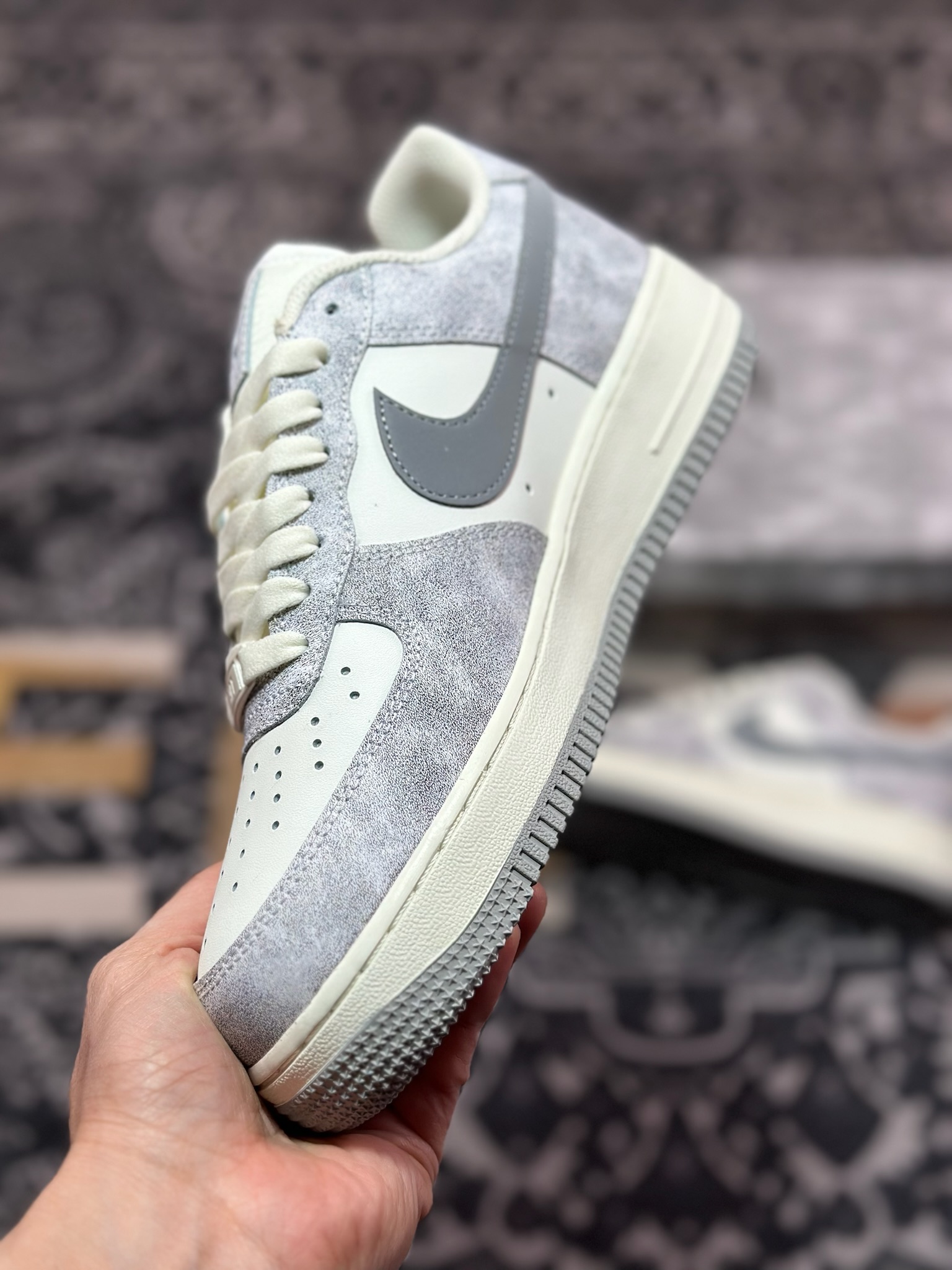 A8200  Nike Air Force 1 Low ’07 岩石灰 配色 空军一号低帮休闲板鞋   BL5866-901