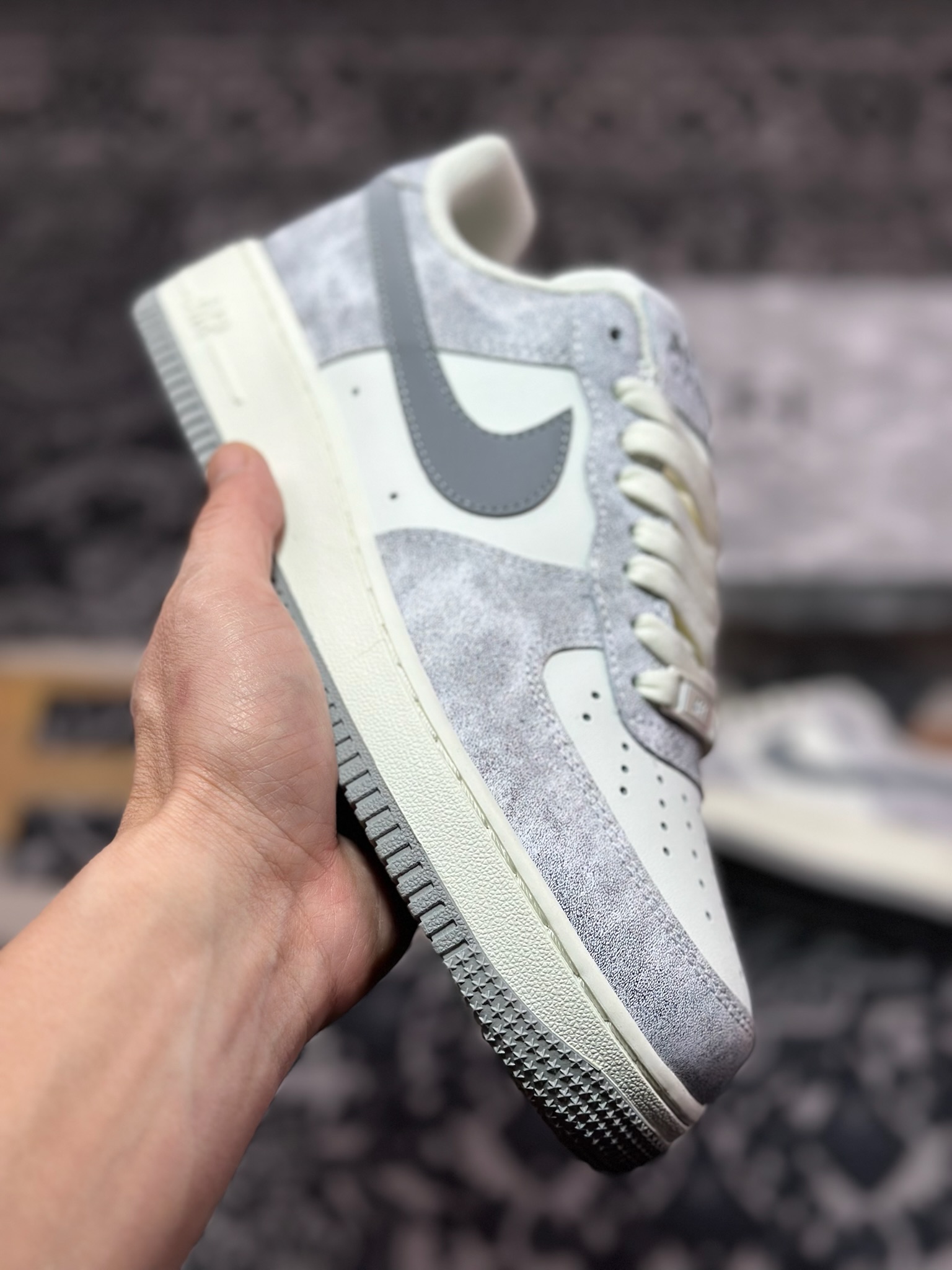 A8200  Nike Air Force 1 Low ’07 岩石灰 配色 空军一号低帮休闲板鞋   BL5866-901