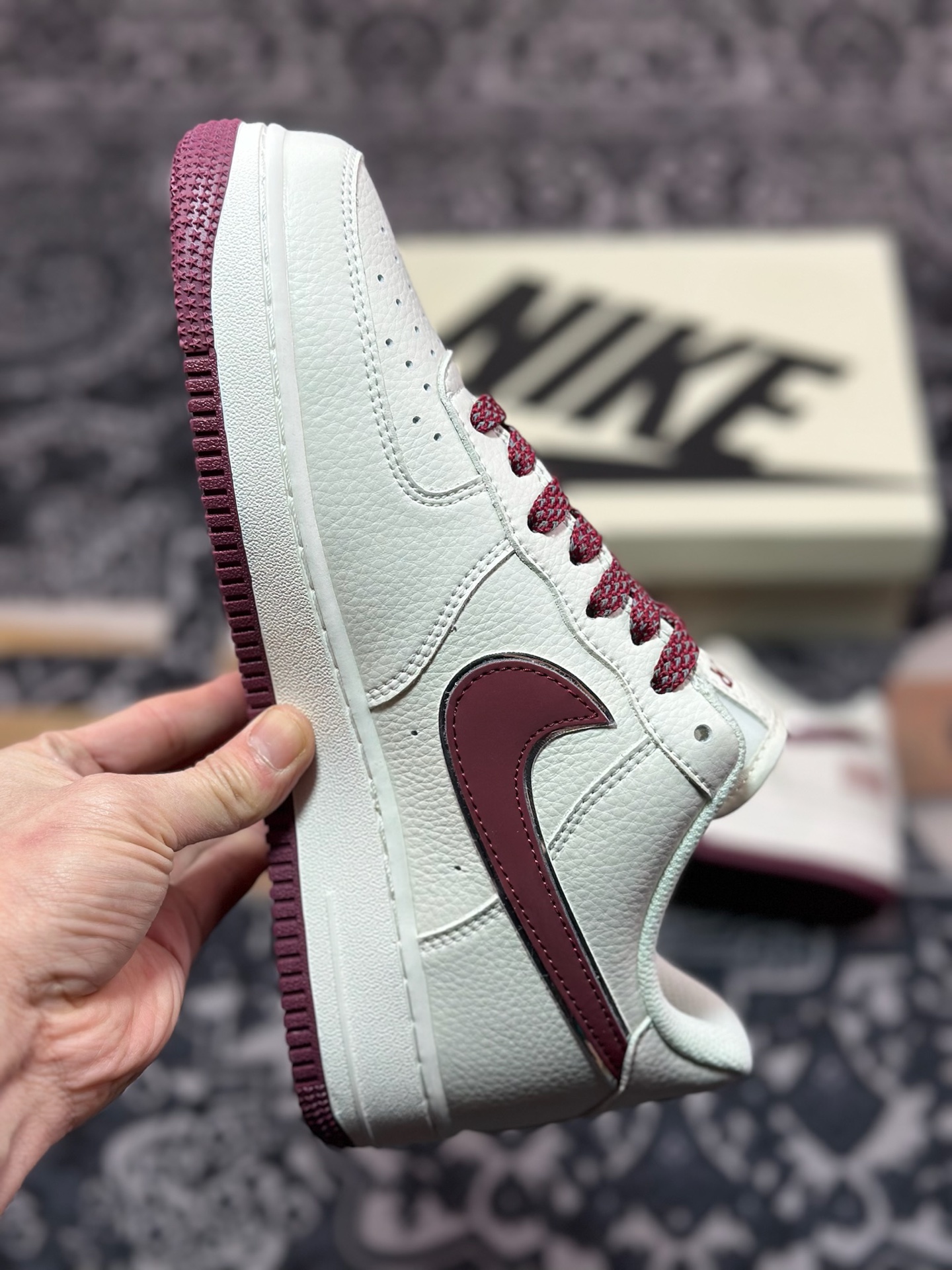 B2240  Air Force 1 '07 Low 米酒红满天星   CU1836-961