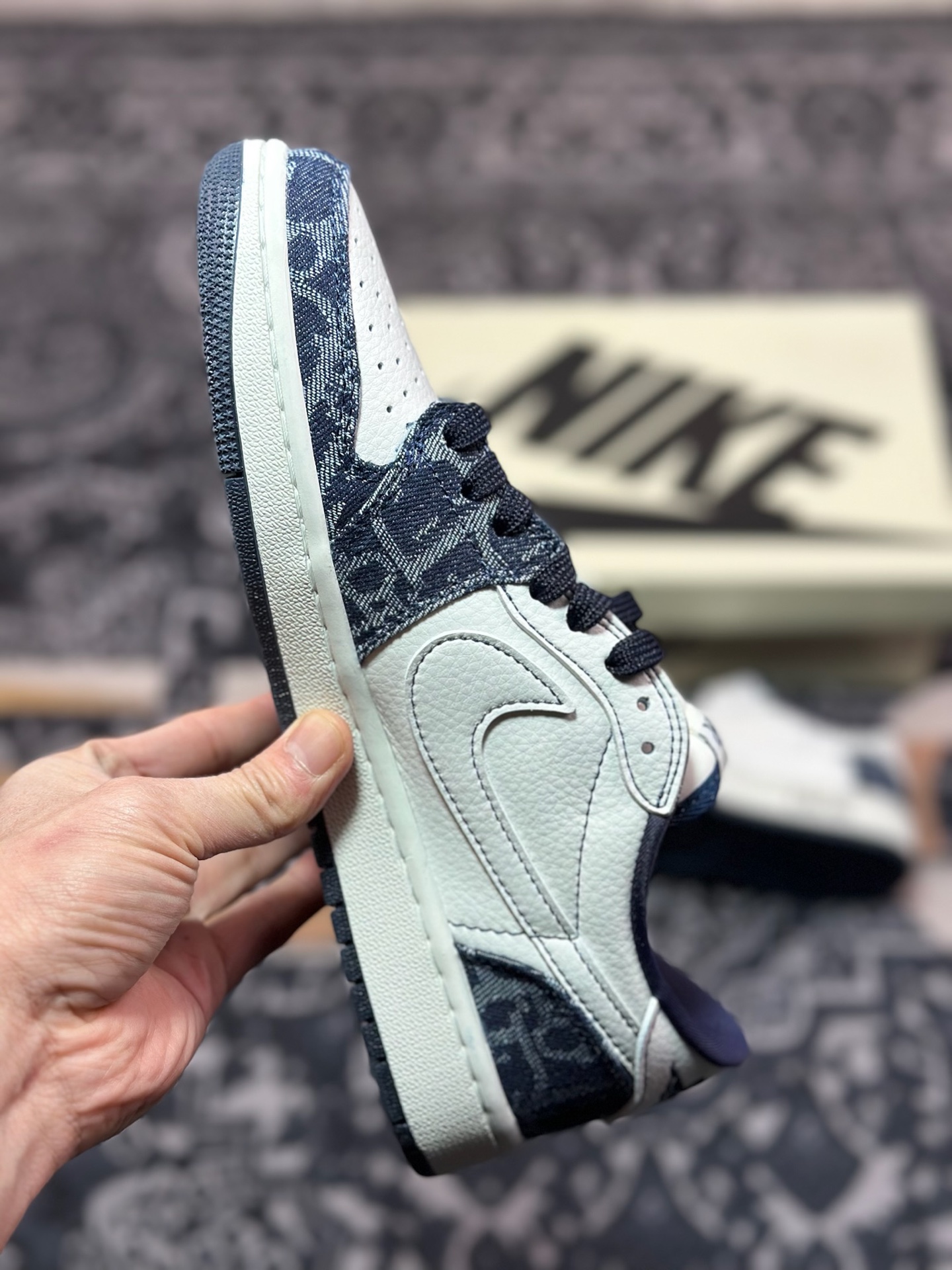A8200  Dior x Travis Scott x Nike Air Jordan 1 Low OG SP”Christian Dior”AJ1乔丹一代篮球鞋“TS联名牛仔深蓝米白迪奥倒钩” CH6336-017