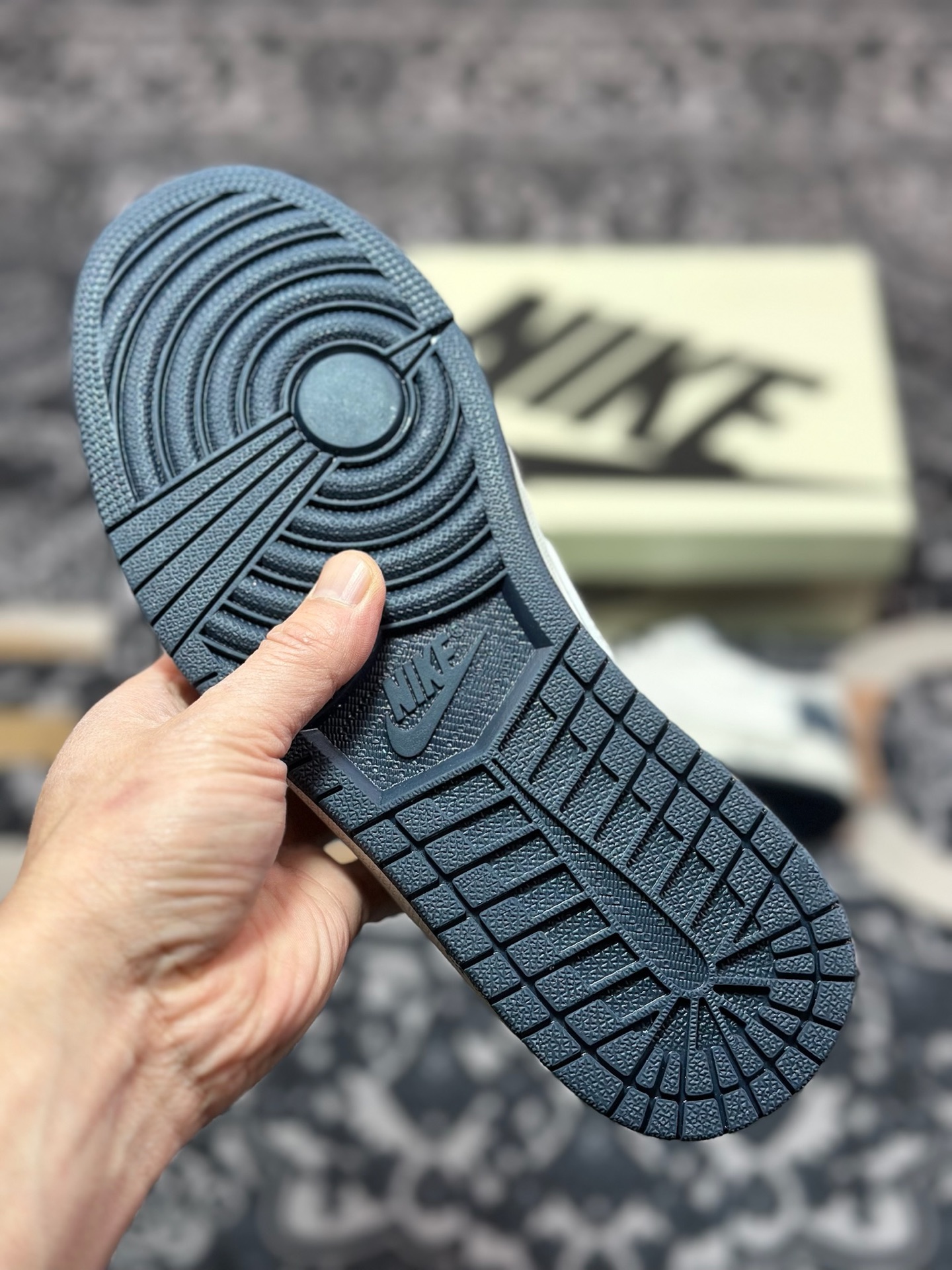 A8200  Dior x Travis Scott x Nike Air Jordan 1 Low OG SP”Christian Dior”AJ1乔丹一代篮球鞋“TS联名牛仔深蓝米白迪奥倒钩” CH6336-017