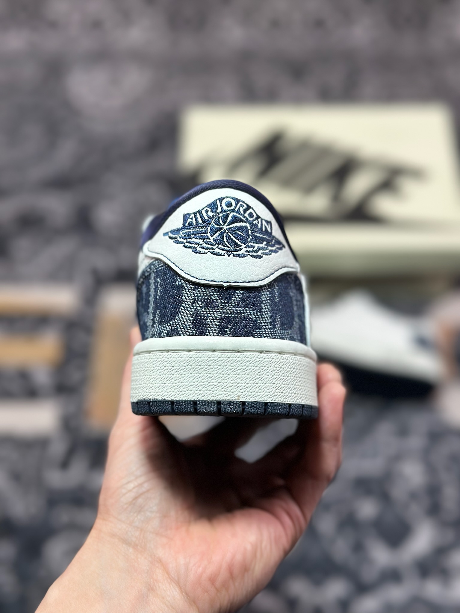 A8200  Dior x Travis Scott x Nike Air Jordan 1 Low OG SP”Christian Dior”AJ1乔丹一代篮球鞋“TS联名牛仔深蓝米白迪奥倒钩” CH6336-017